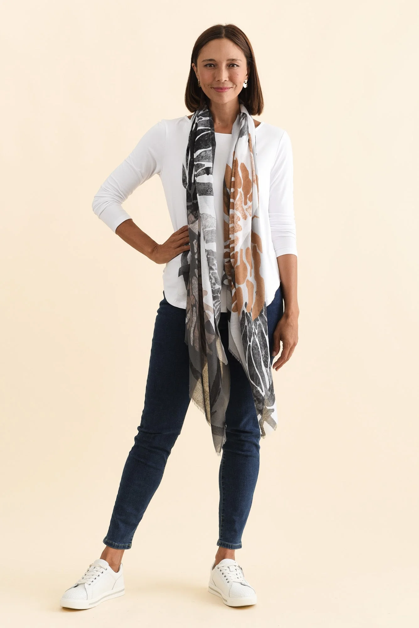 Maleny Black Garden Scarf - Image 2