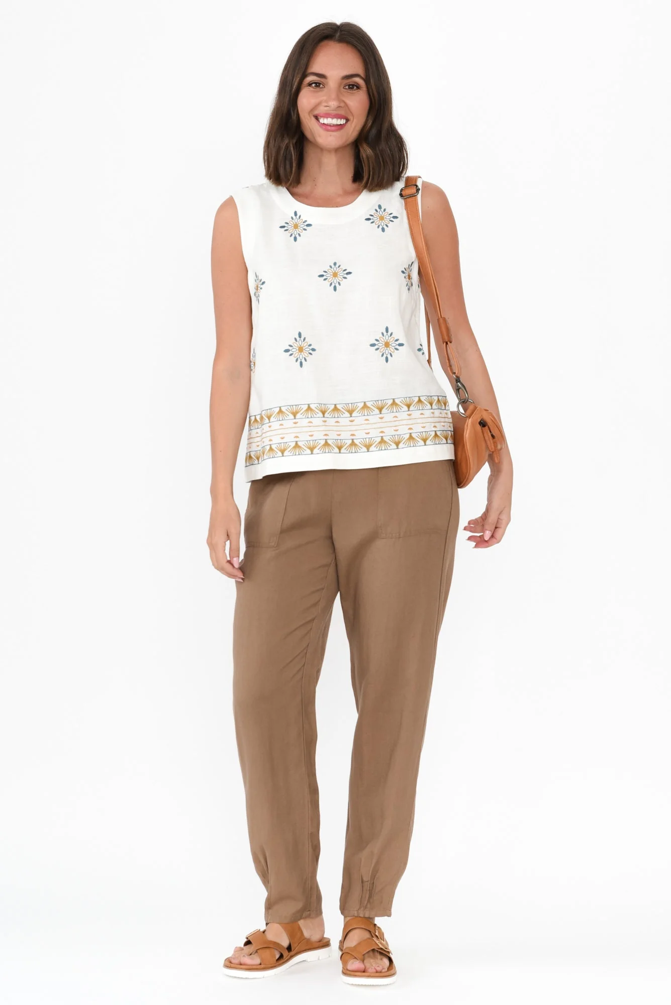 Manon Mocha Cropped Pants - Image 2