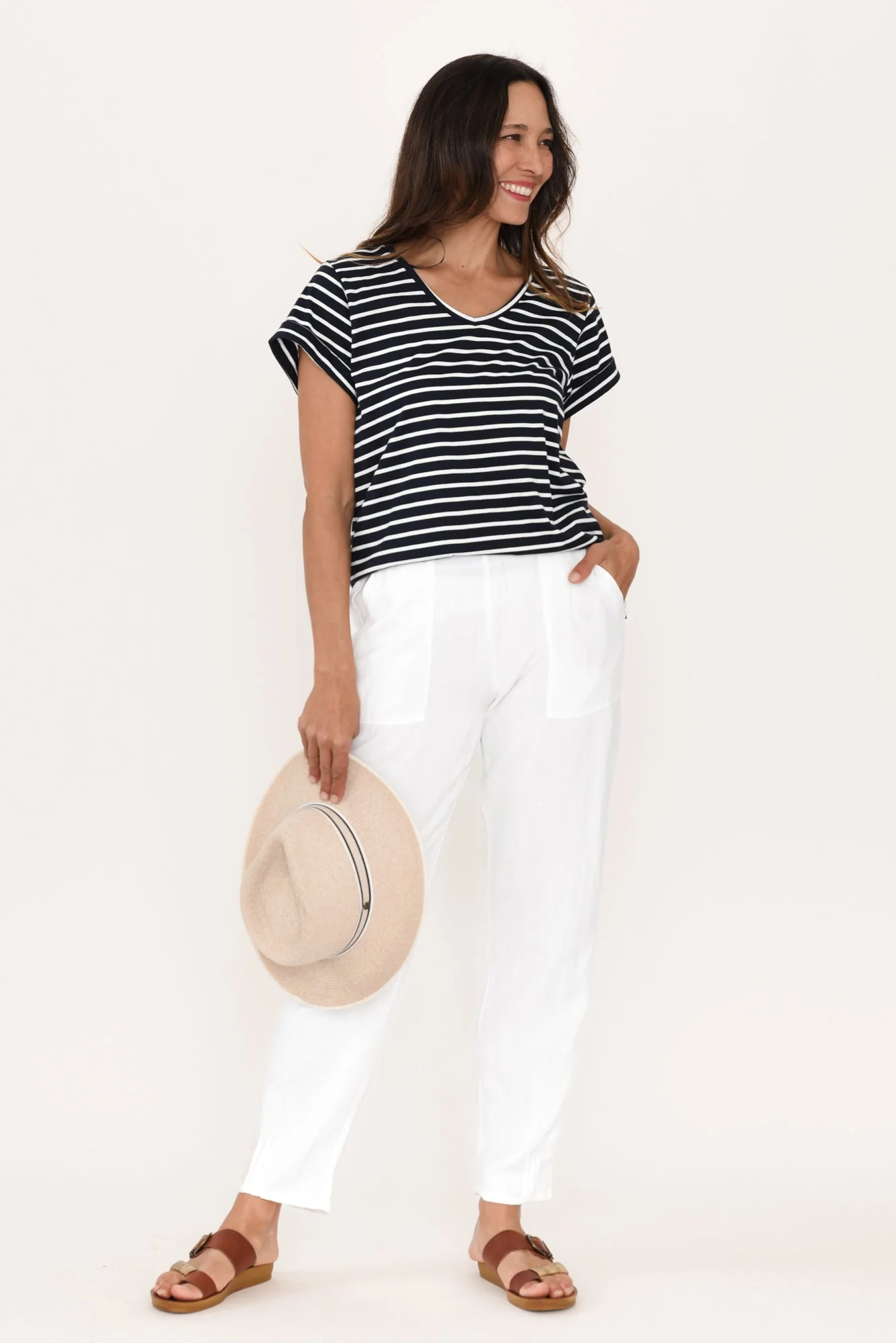 Manon White Cropped Pants - Image 2