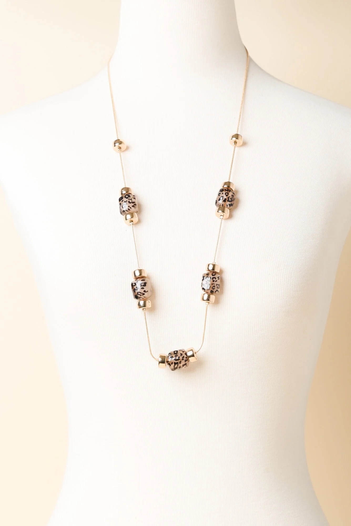 Mardie Gold Leopard Beaded Necklace - Image 2