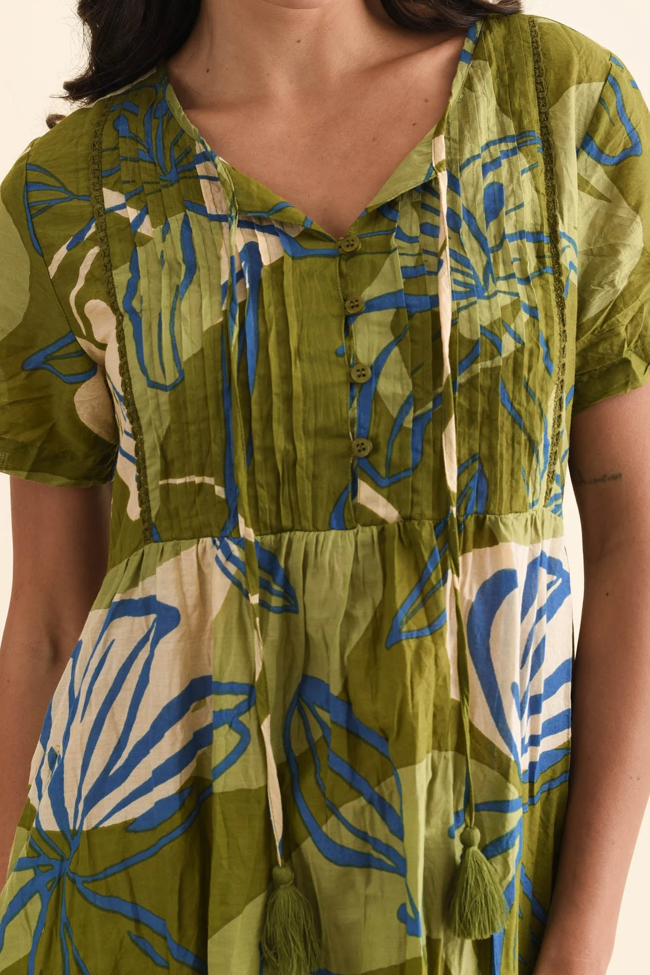 Marisol Olive Tiger Lily Crinkle Cotton Dress - Image 5