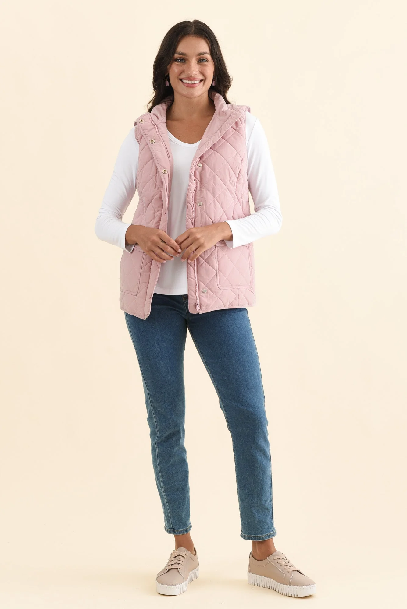 Max Pink Quilted Pocket Vest - Image 3