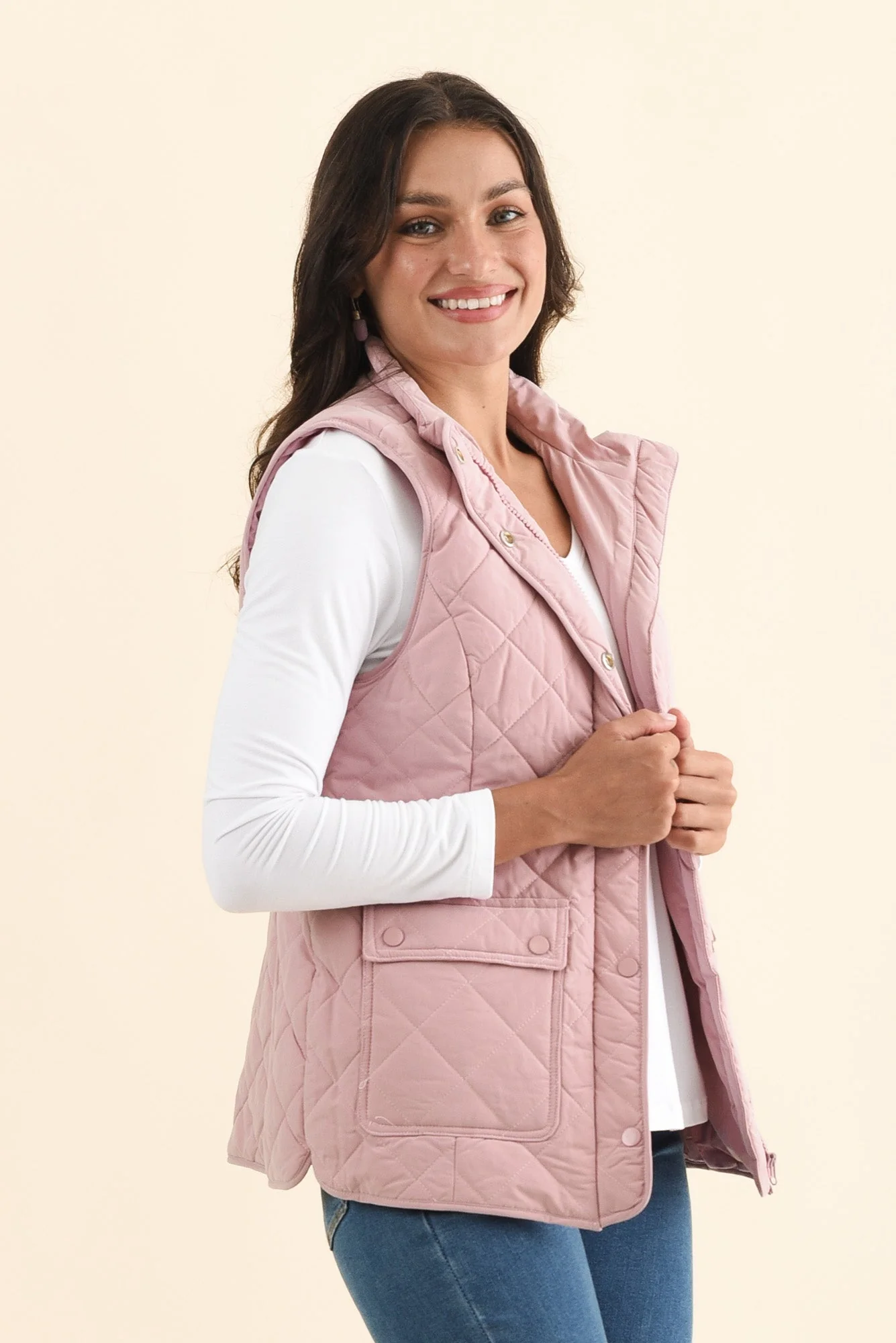 Max Pink Quilted Pocket Vest - Image 4