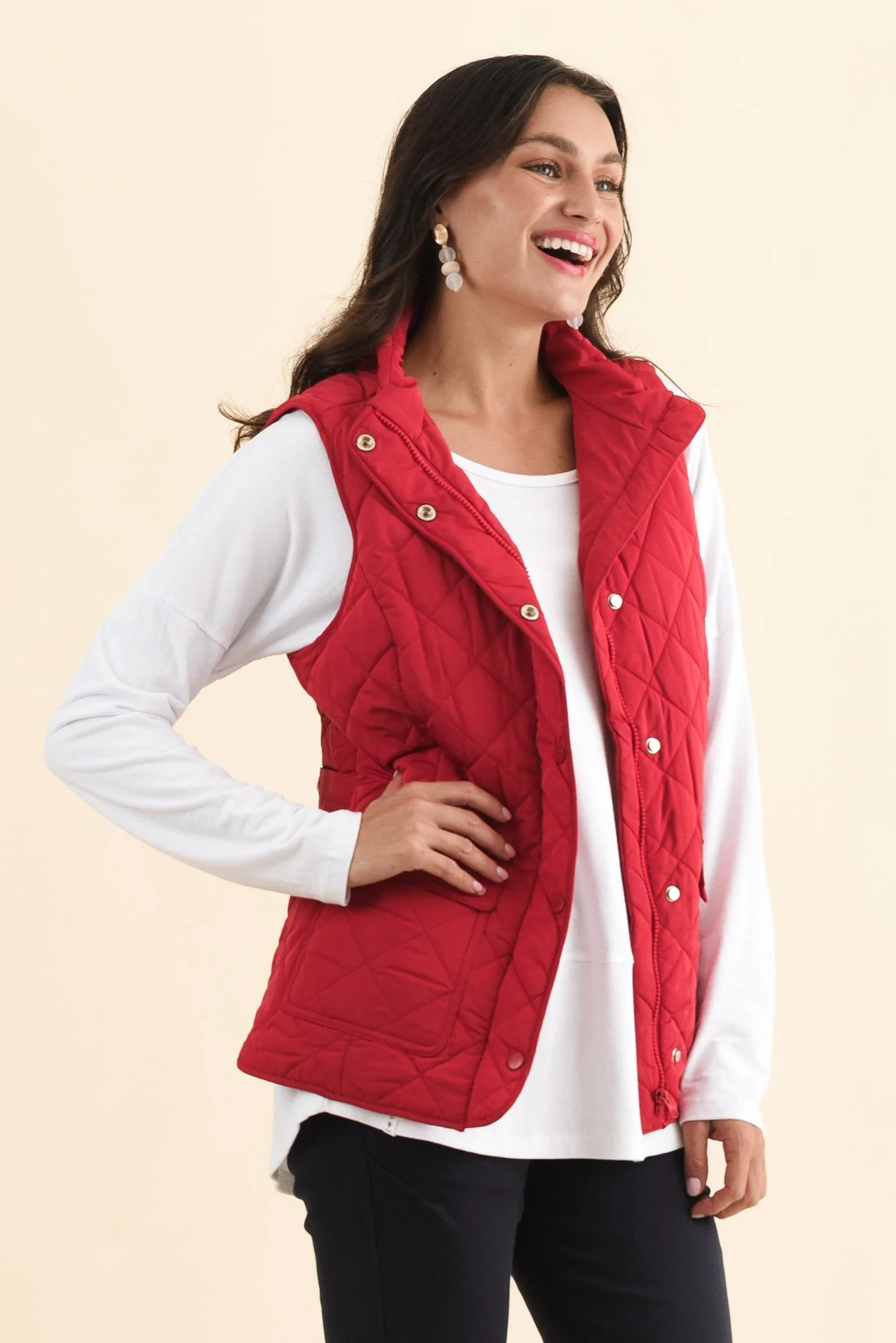 Max Red Quilted Pocket Vest - Image 4