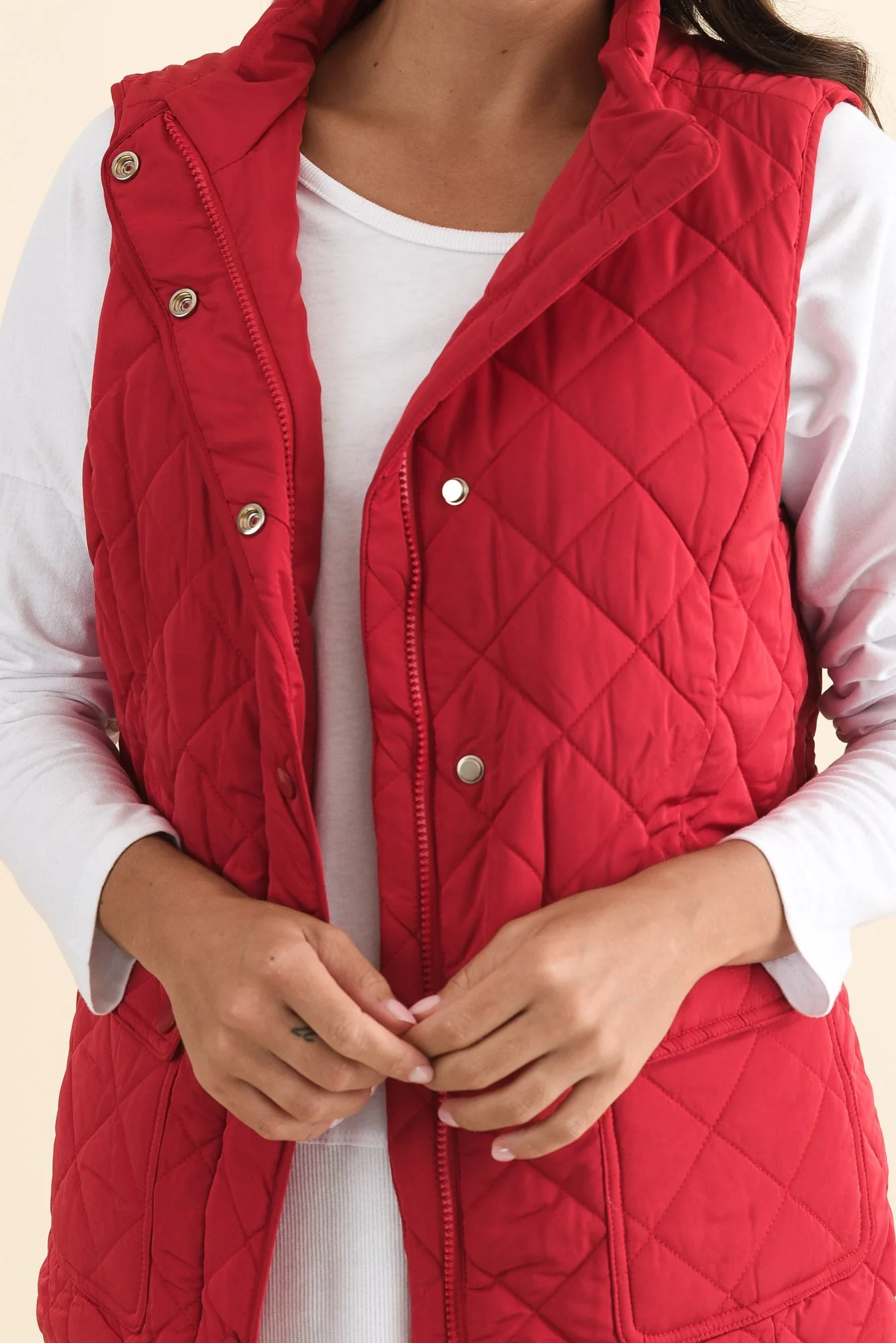Max Red Quilted Pocket Vest - Image 6