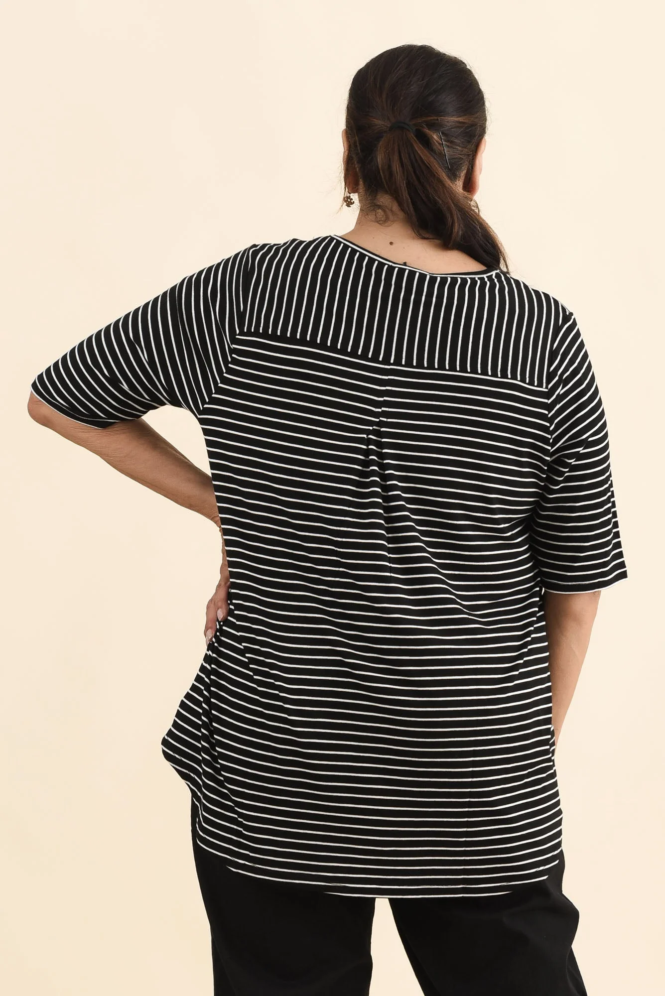 Maya Black Stripe Half Sleeve Tee - Image 10