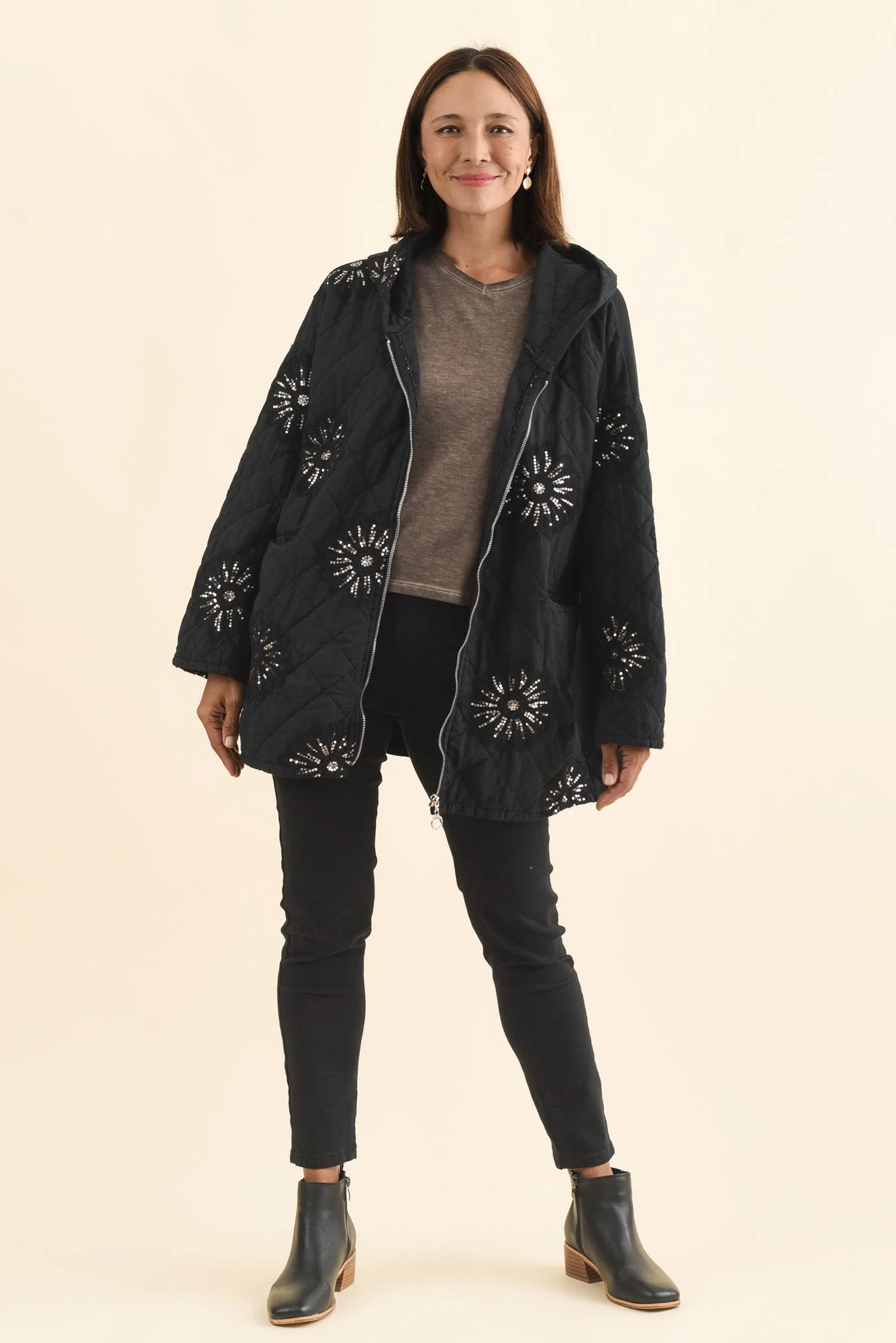 Mintaro Black Sequin Quilted Jacket - Image 2
