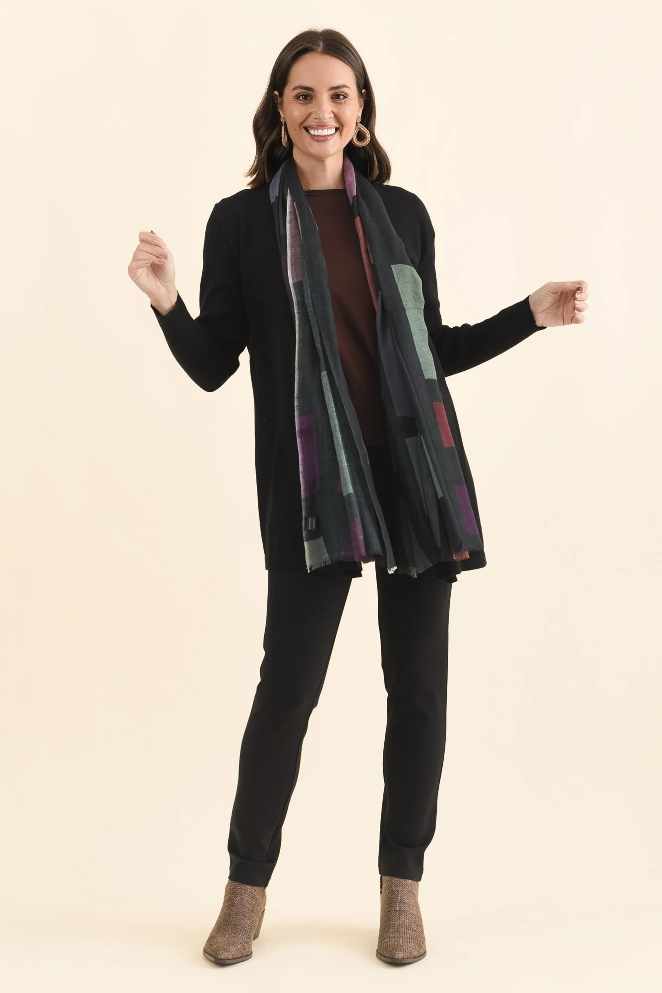 Mosley Black Knit Cardigan - Image 2