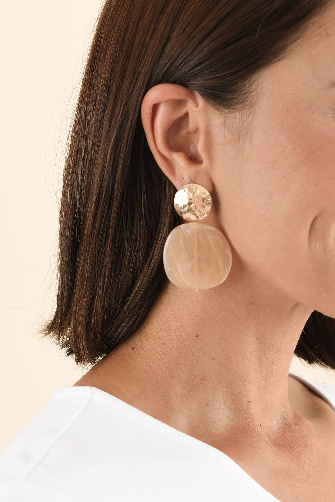 Nesta Cream Marble Drop Earrings - Image 2