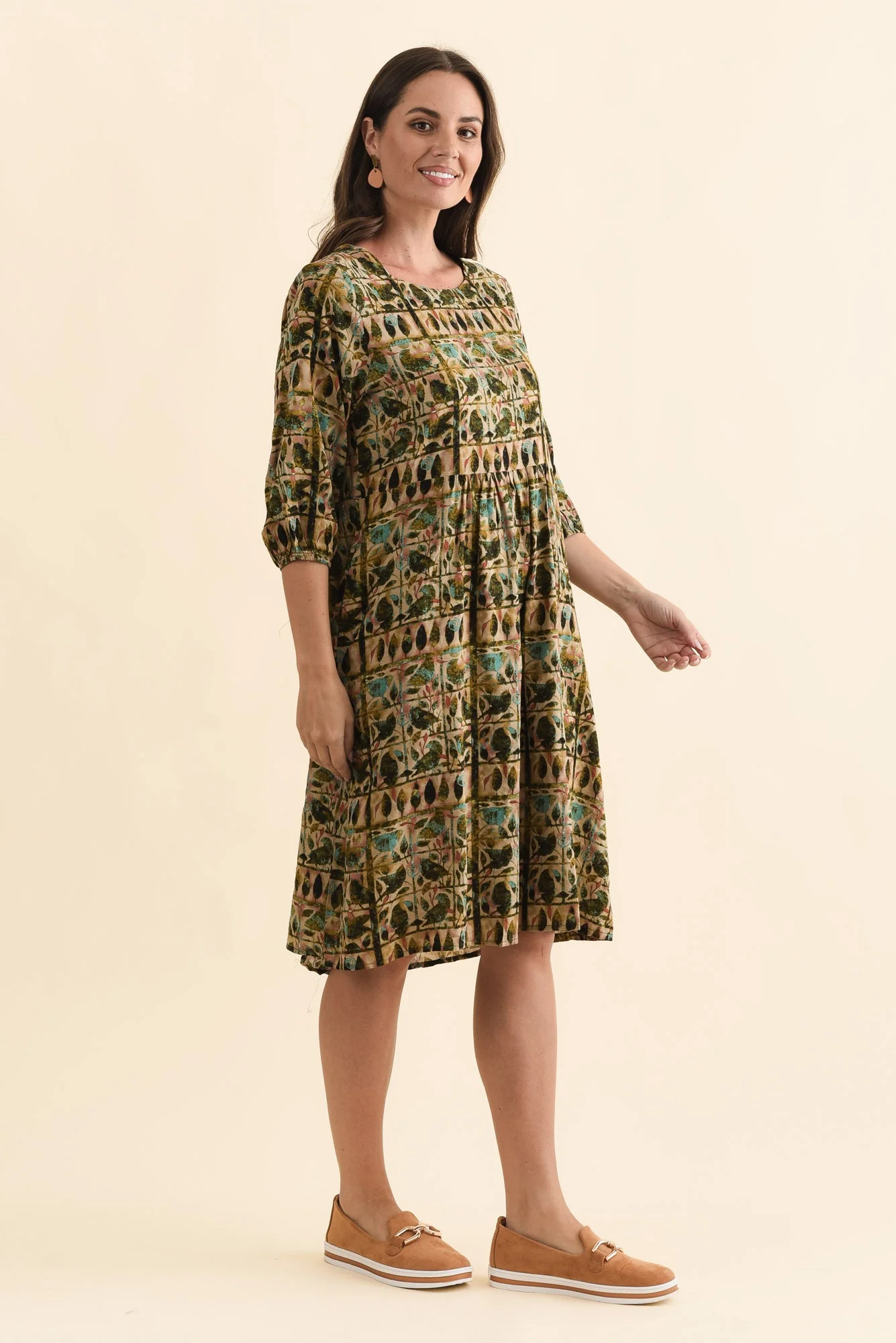 Nicolette Green Motif Cotton Blend Sleeved Dress - Image 3