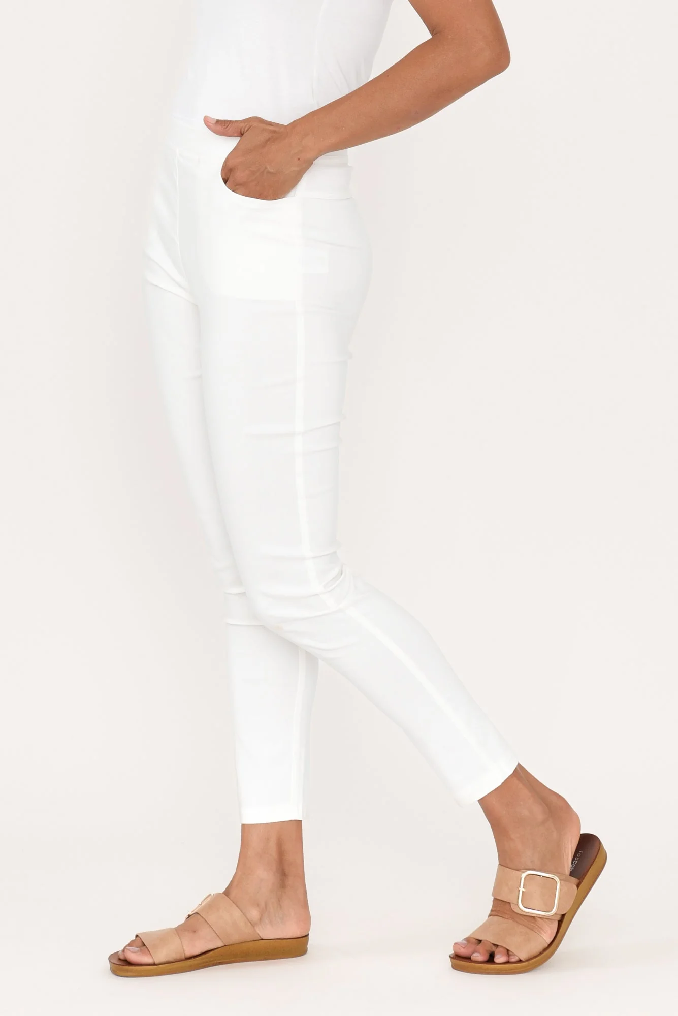 Nora White Stretch 7/8 Pants - Image 4