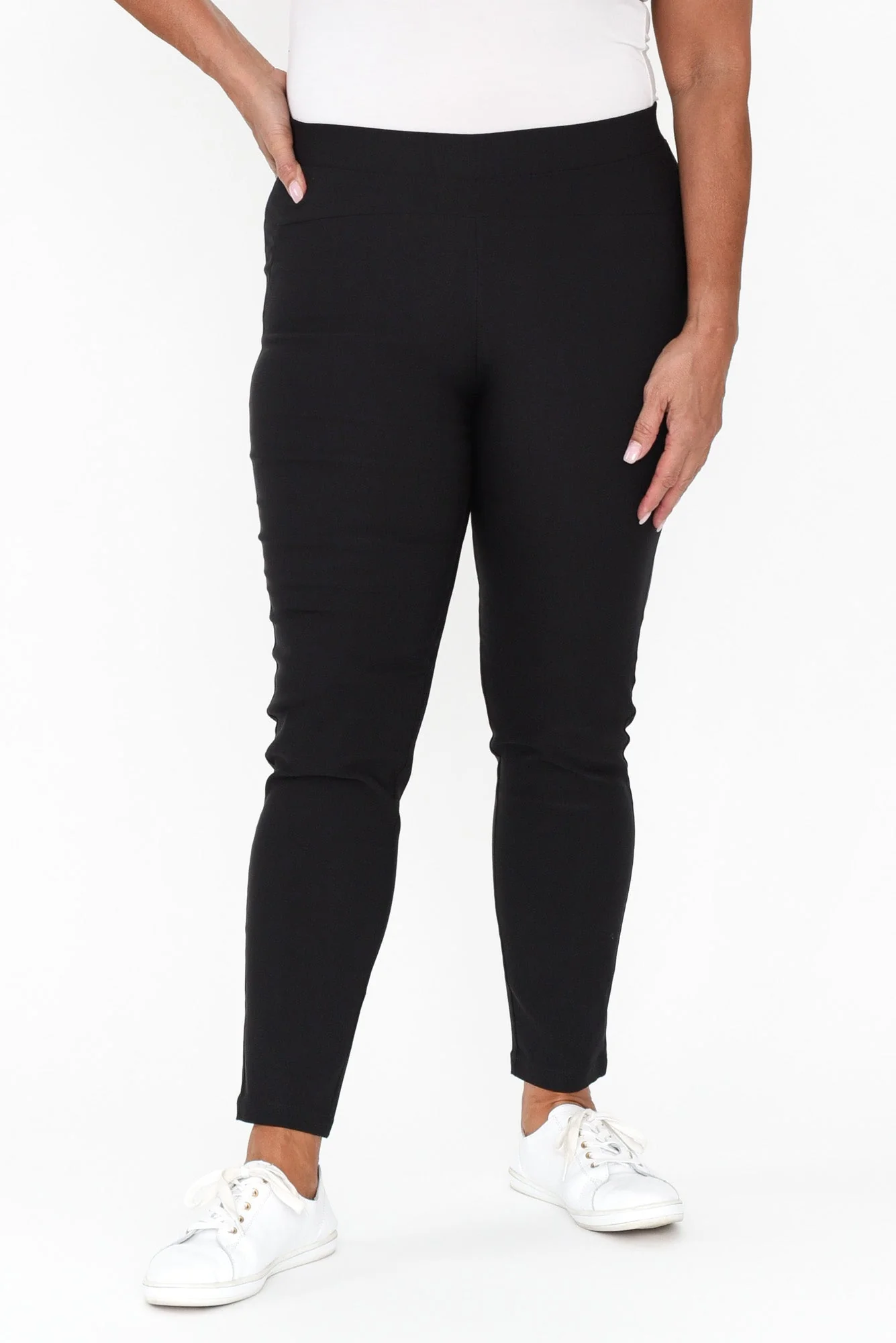 Olympia Black Straight 7/8 Pants - Image 7