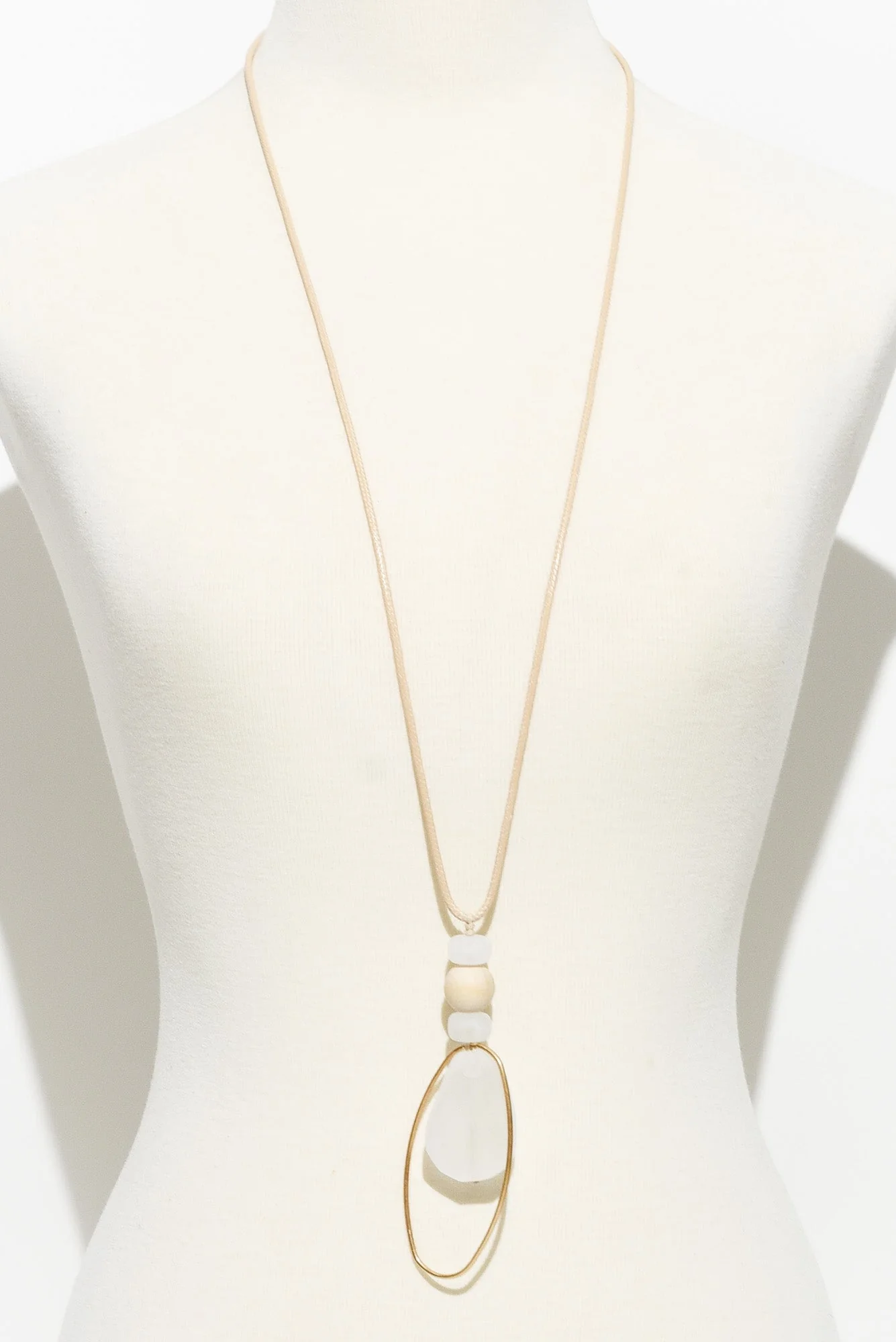 Orsola White Beaded Pendant Necklace - Image 2