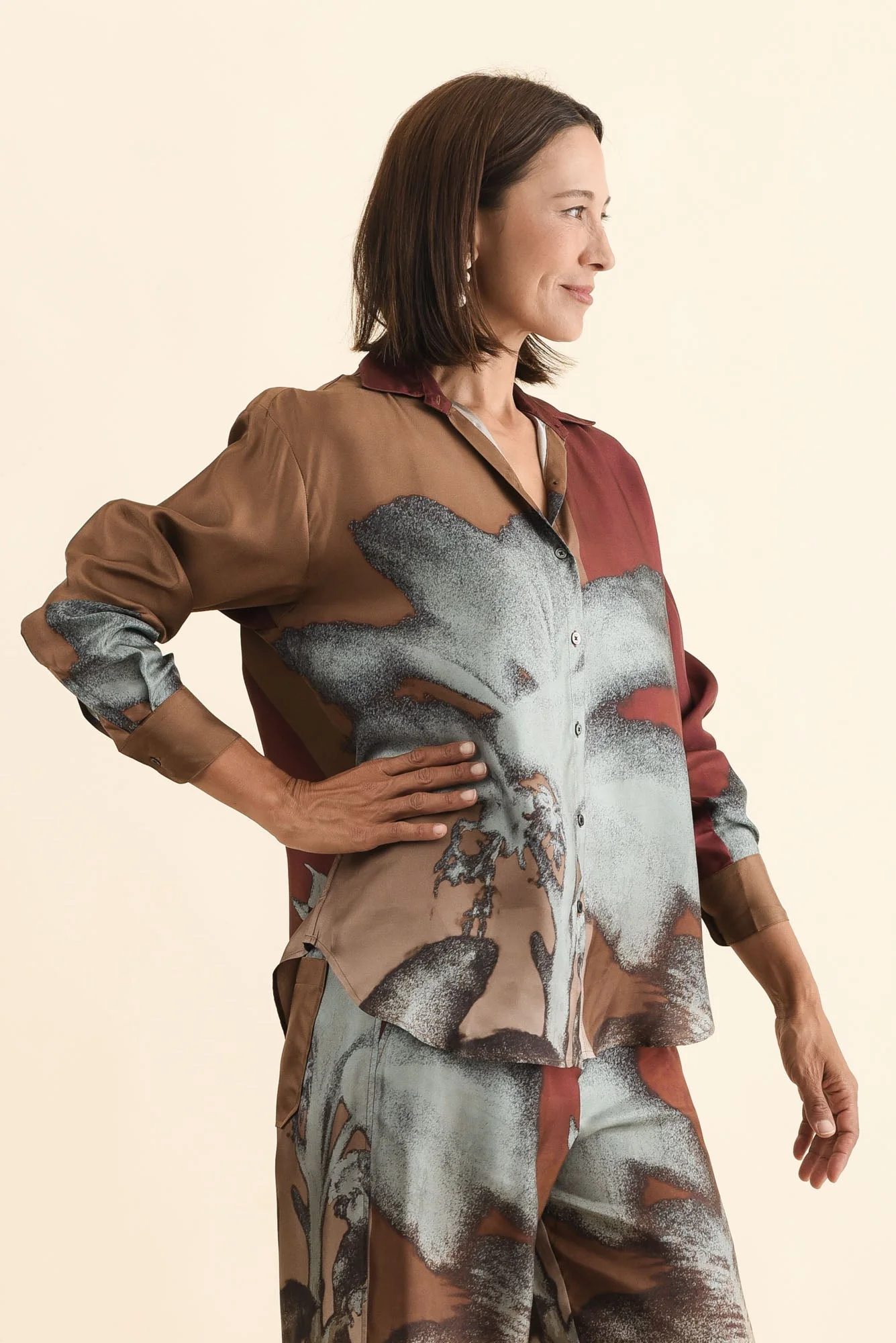 Palisades Mocha Floral Silk Shirt - Image 3
