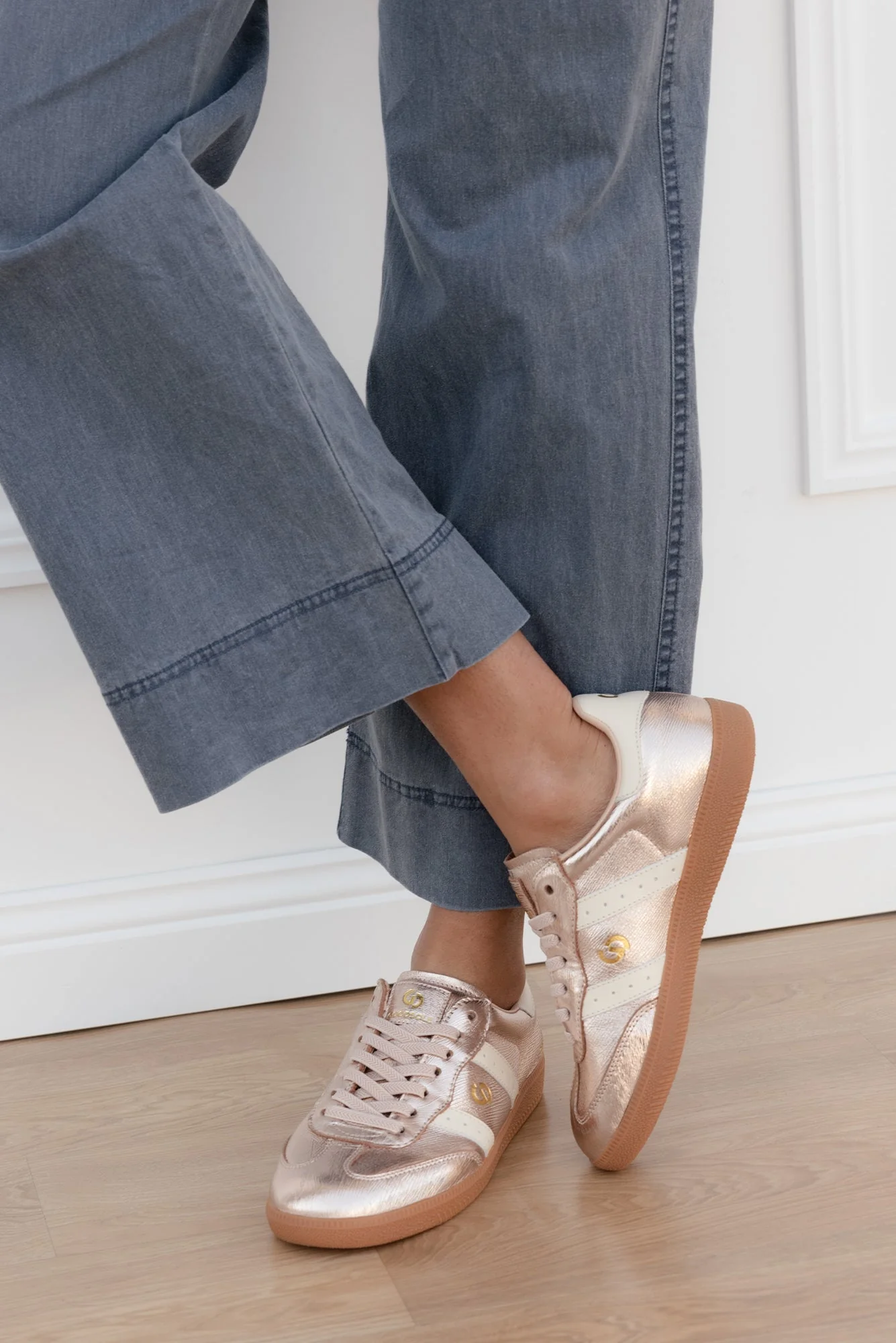 Parallel Rose Gold Contrast Leather Sneaker - Image 2