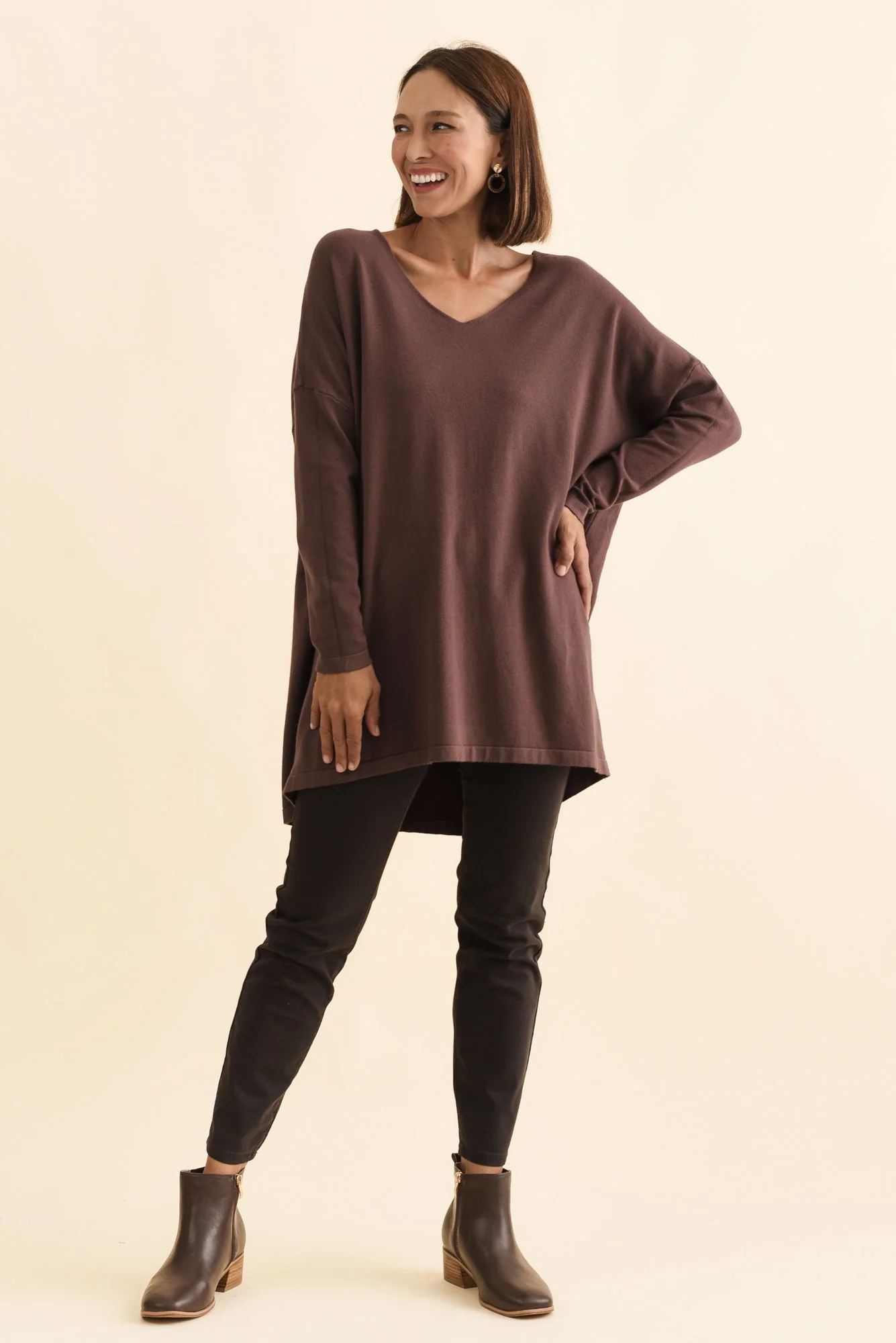 Piper Brown V Neck Knit Jumper - Image 6