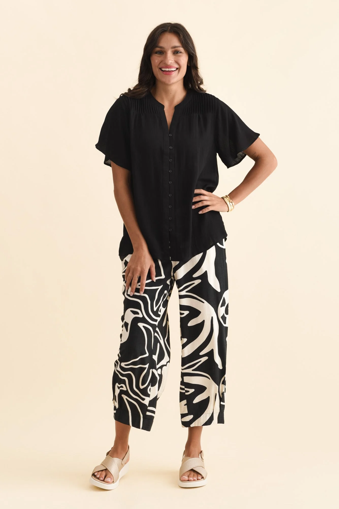 Ponny Black Linen Blend Button Top - Image 6