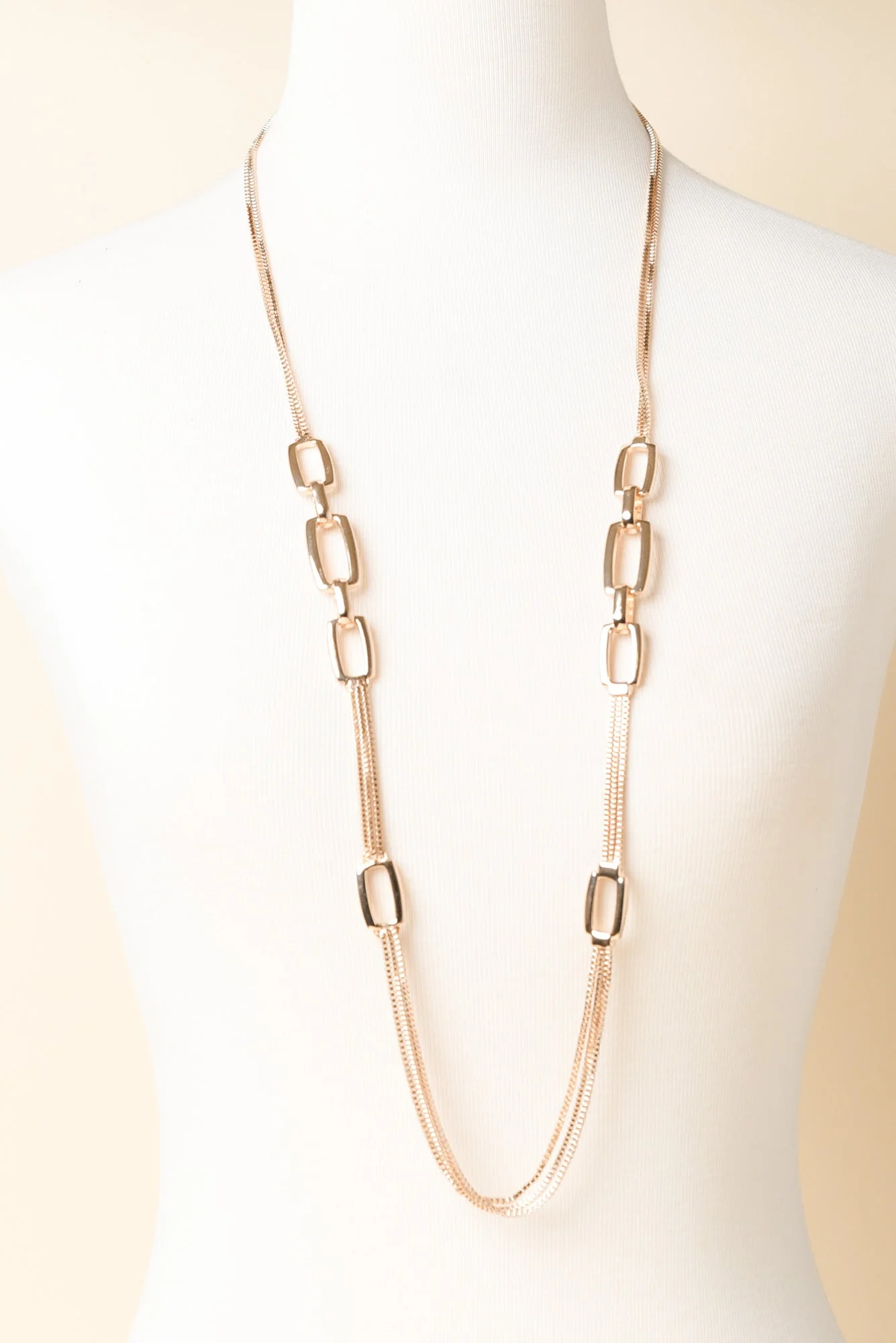 Protara Gold Rectangle Chain Necklace - Image 2