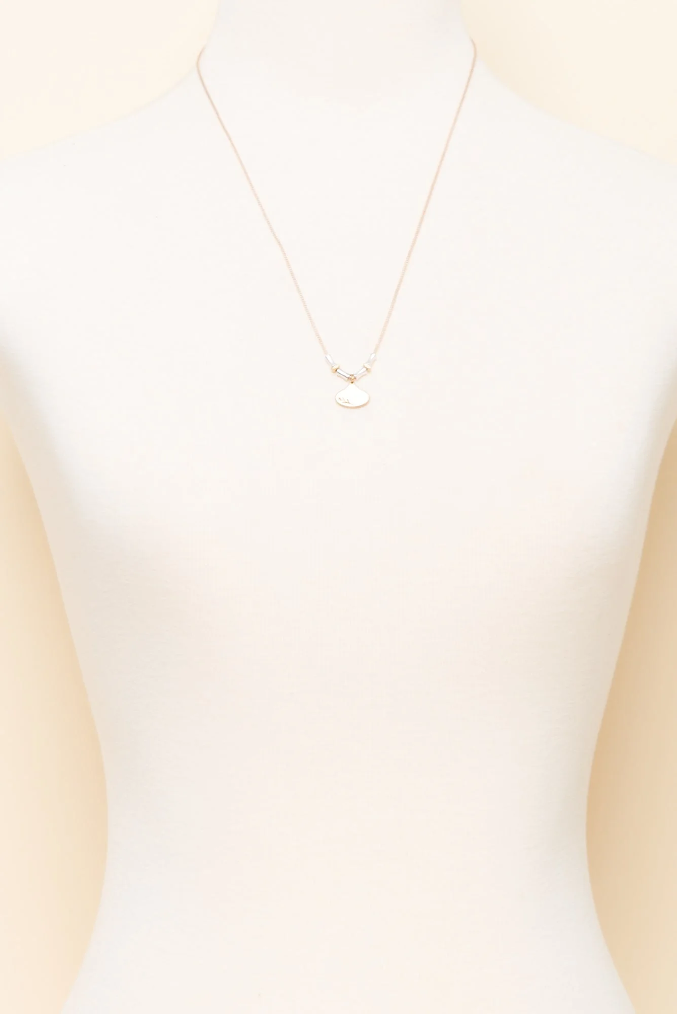 Raelyn Gold Leaf Pendant Necklace - Image 2
