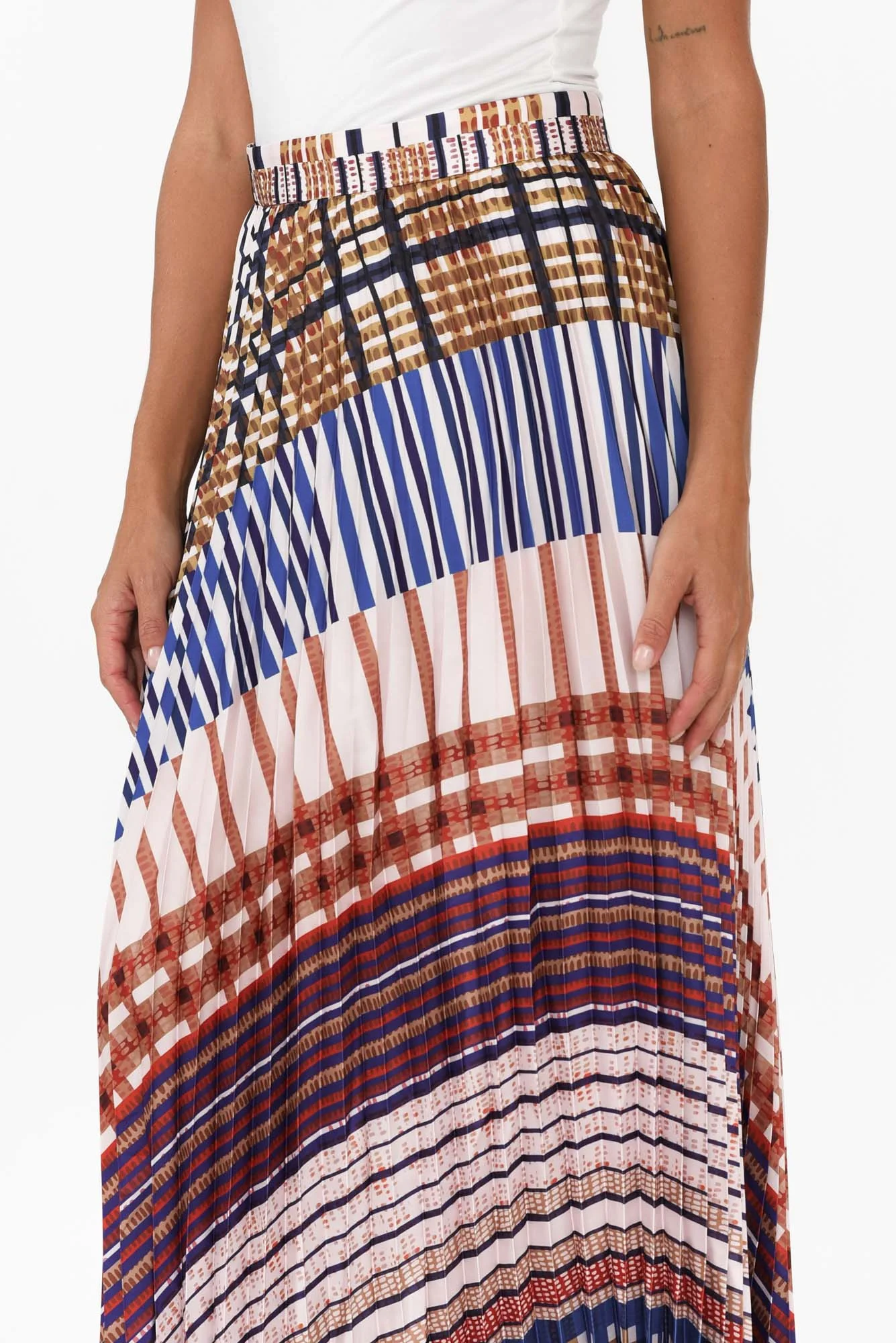 Rays Blue Check Pleated Skirt - Image 6
