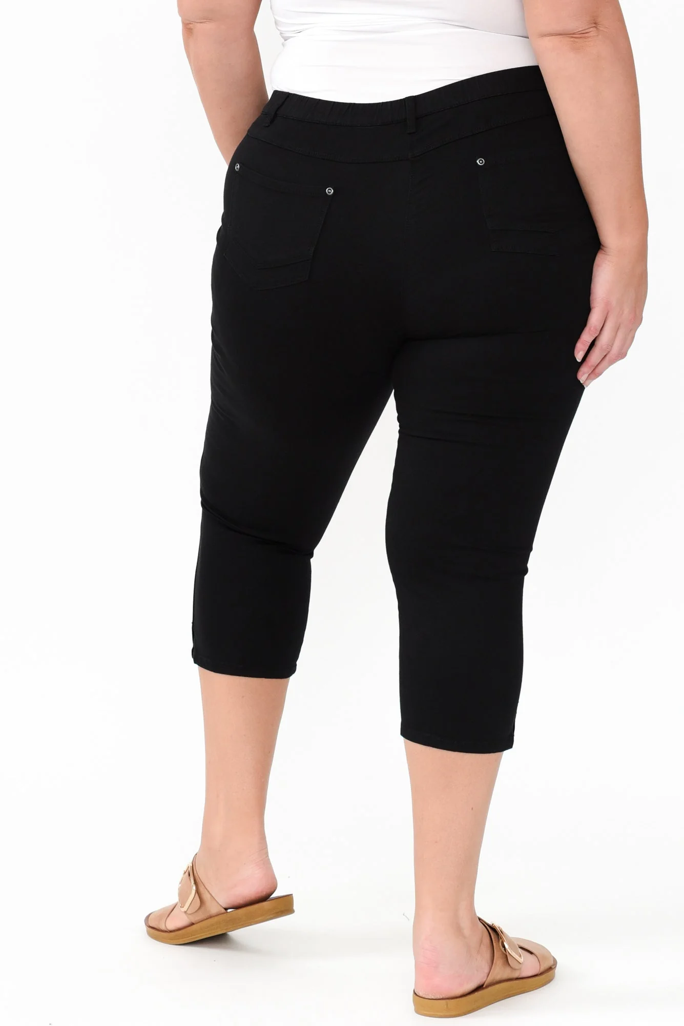 Reed Black Stretch Cotton Capri Pants - Image 10