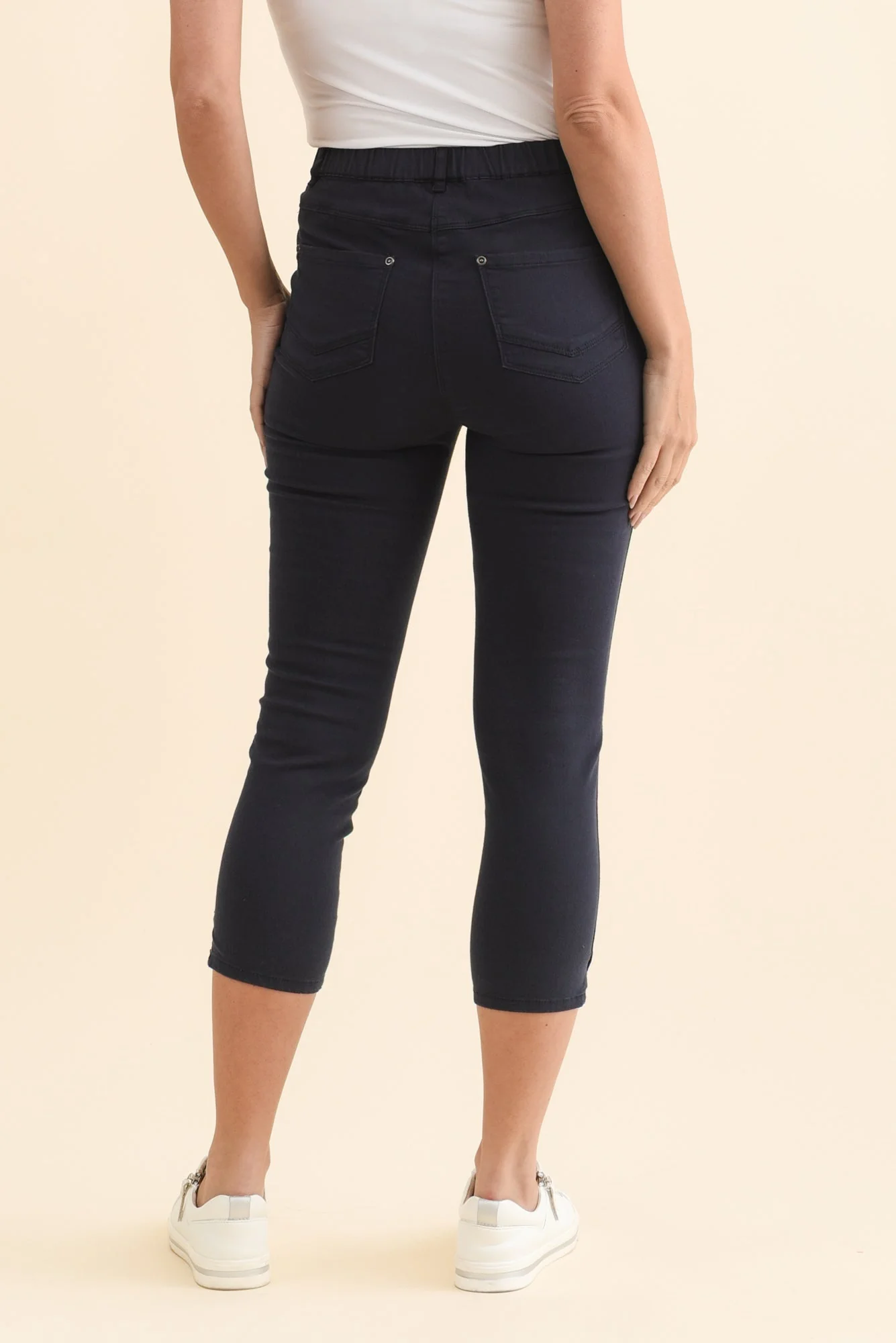 Reed Navy Stretch Cotton Capri Pants - Image 5