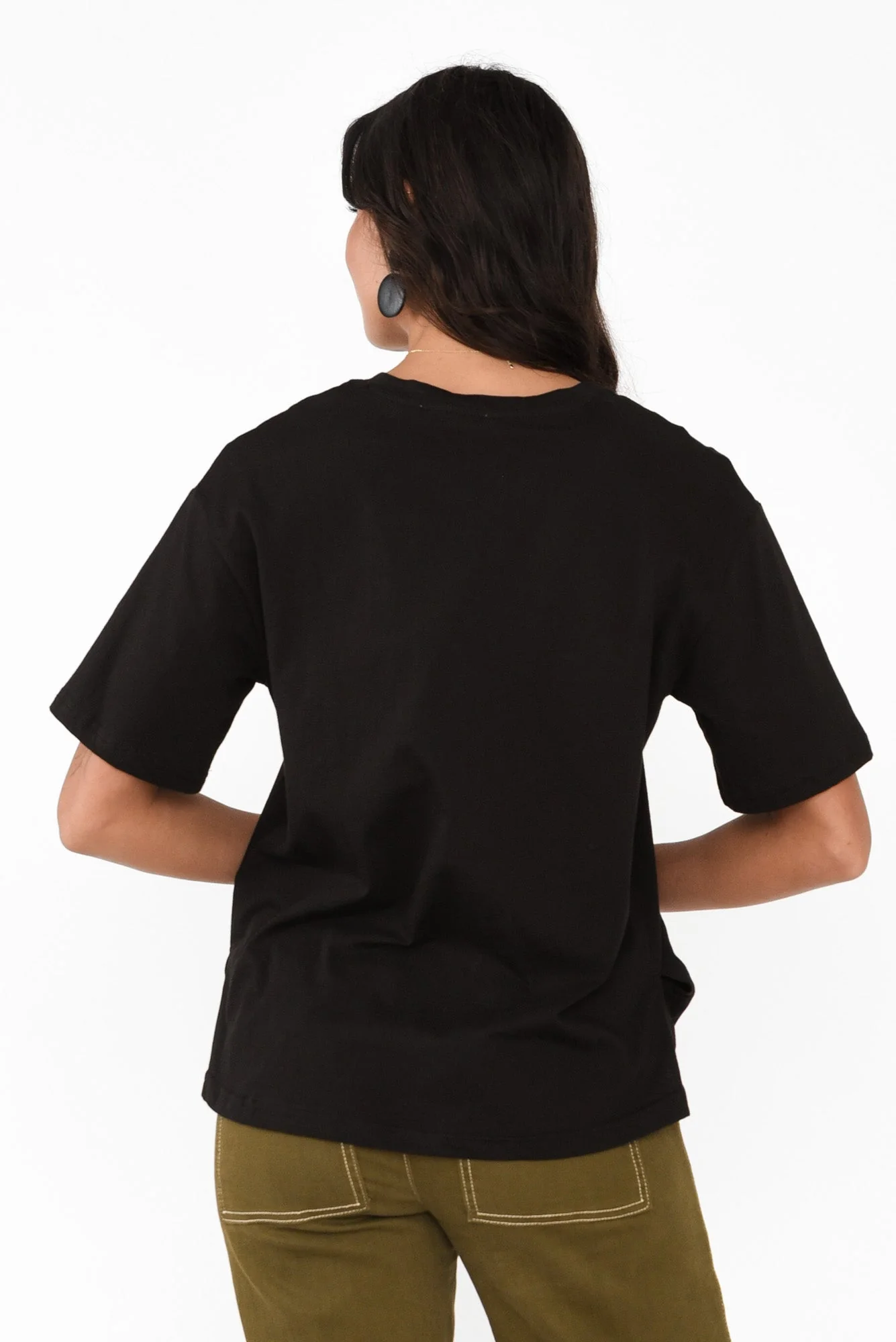 Relax Black Cotton Tee - Image 4