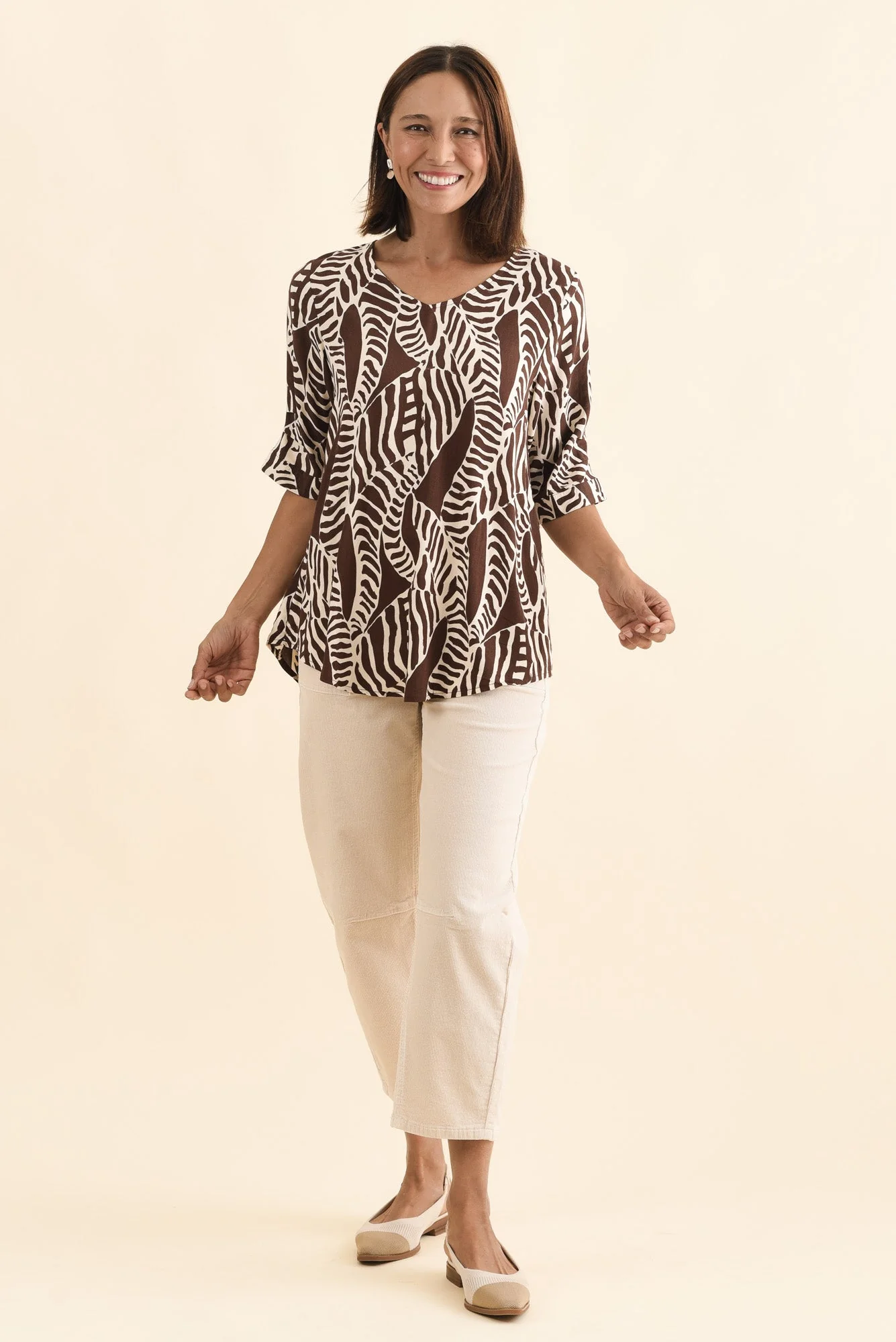 Riveria Brown Leaf V Neck Top - Image 6