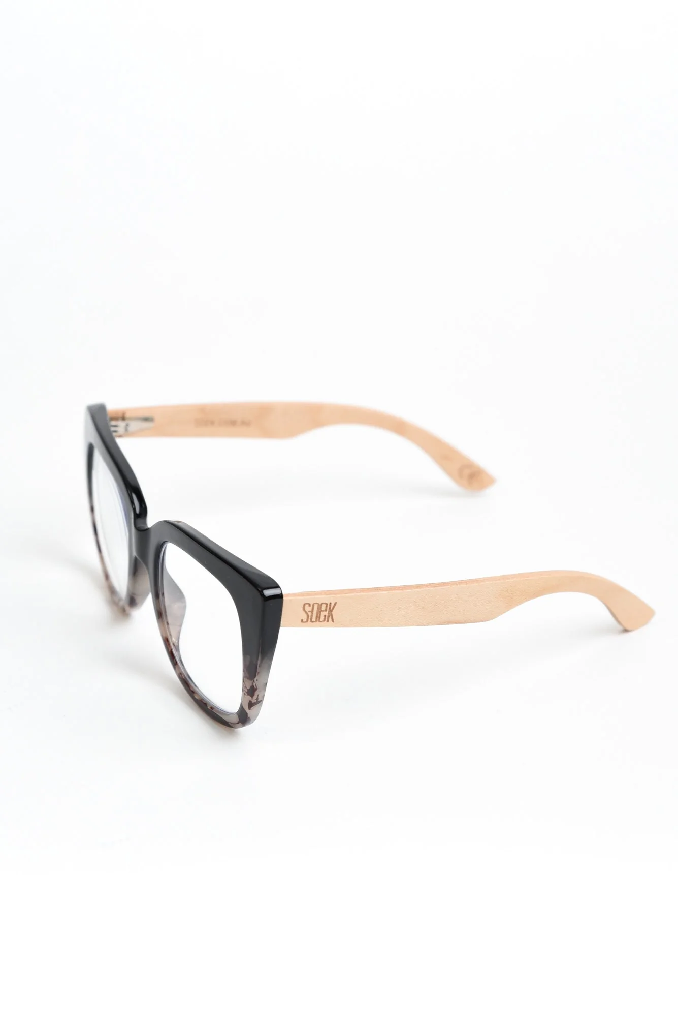 Riviera Tortoiseshell Wooden Reading Glasses - Image 2