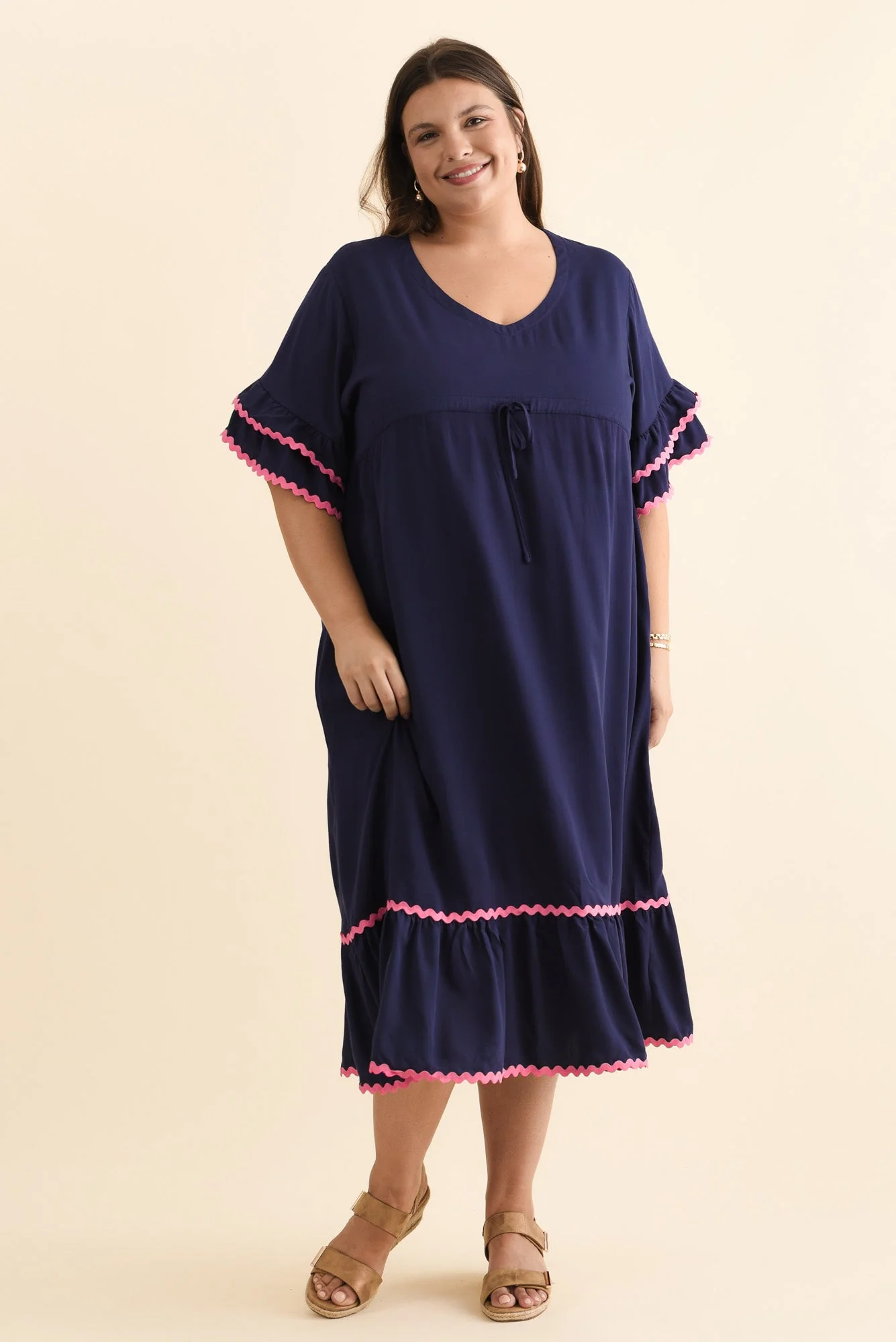 Rosemarie Navy Contrast Frill Dress - Image 7