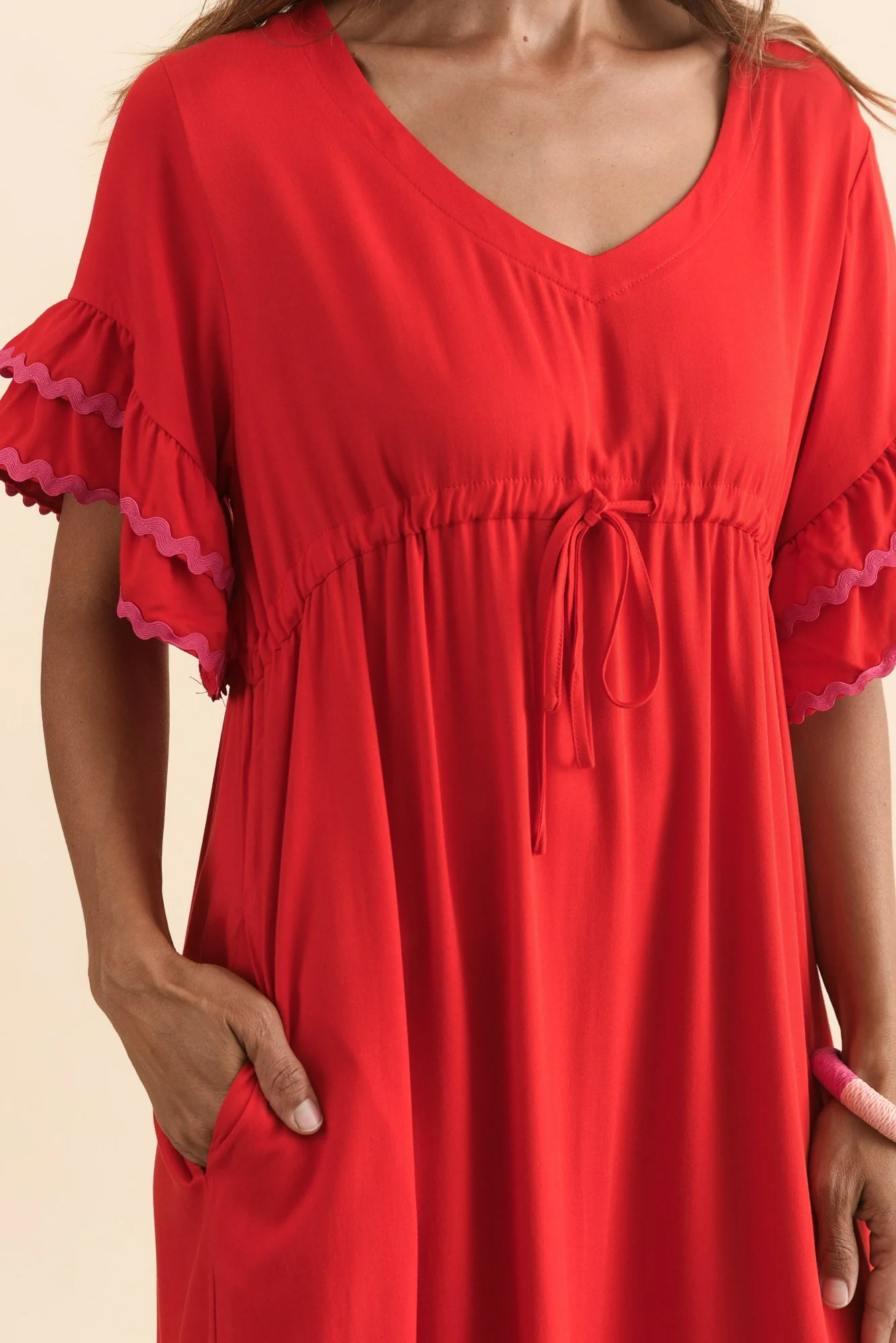 Rosemarie Red Contrast Frill Dress - Image 5