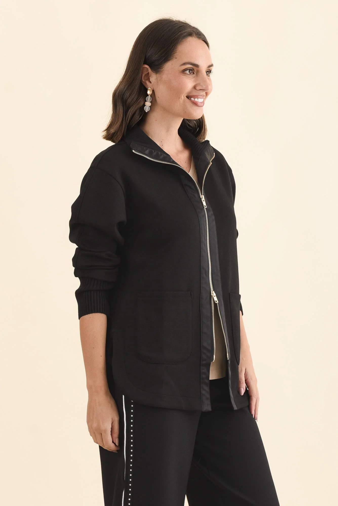 Sabi Black Zip Sweatshirt - Image 3
