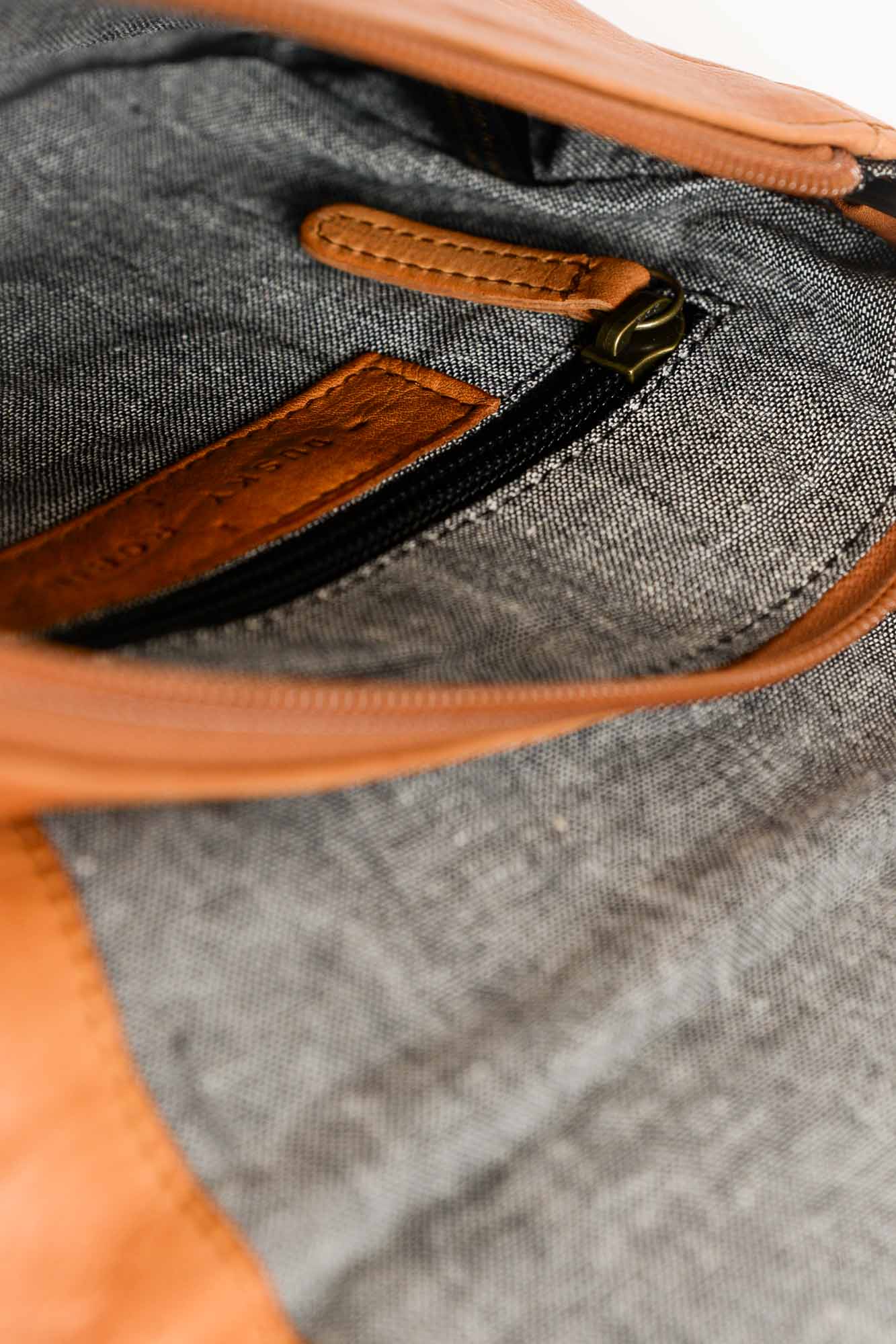 Sara Tan Leather Crossbody Bag - Image 3