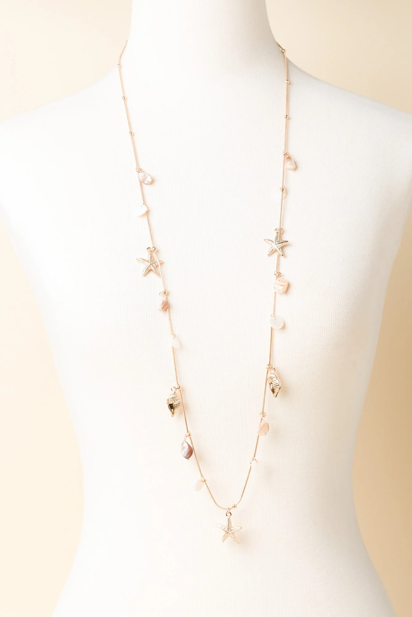 Scala Gold Shell Charm Necklace - Image 2