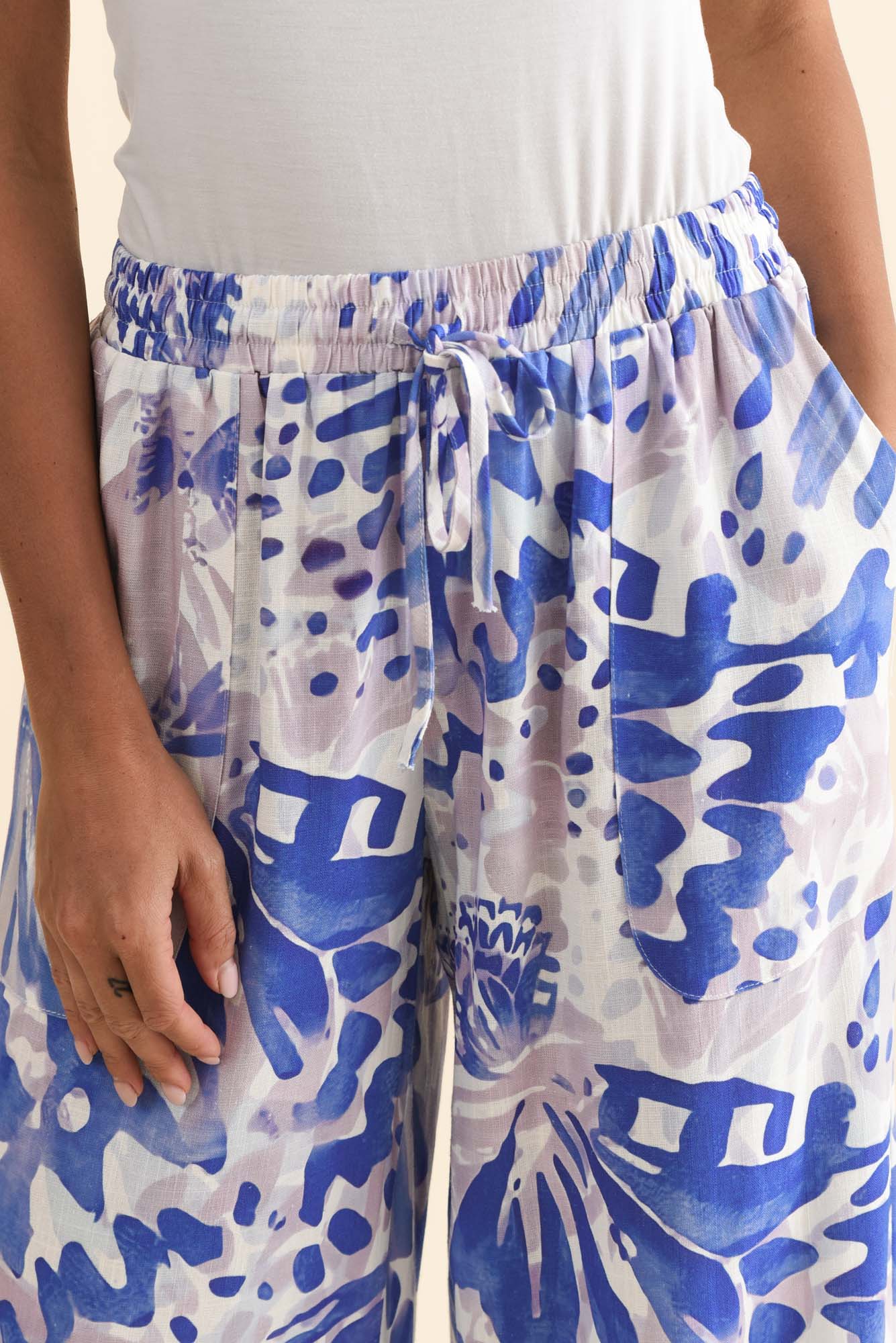 Scotty Cobalt Abstract Linen Cotton Pants - Image 5
