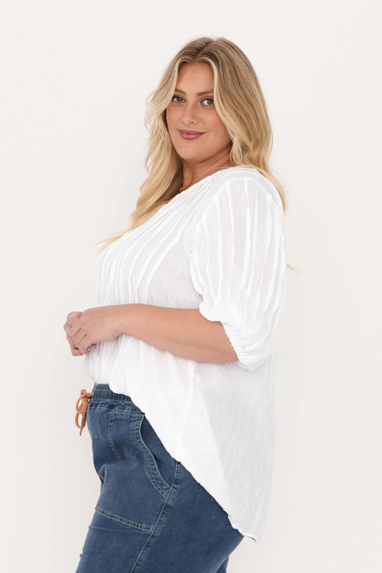 Selma White Crinkle Cotton Top - Image 10