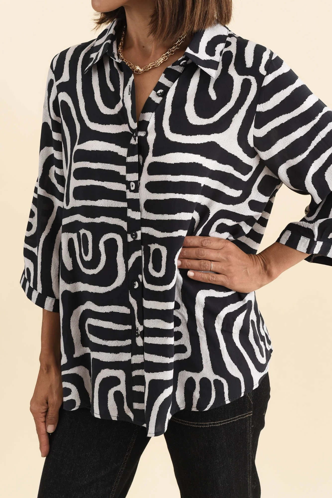 Shanae Black Abstract Collared Shirt - Image 6