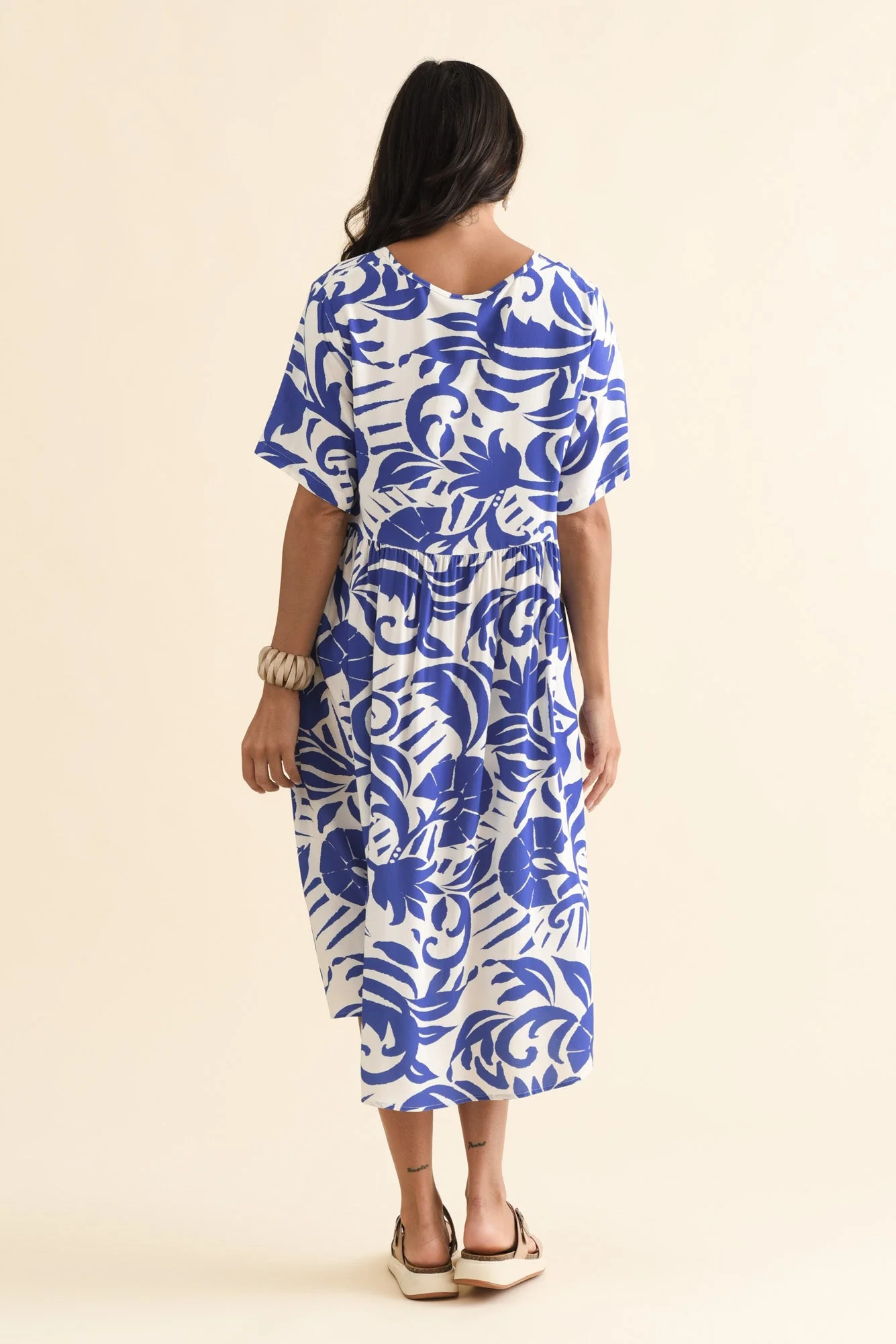 Sharlene Blue Botanical Midi Dress - Image 5