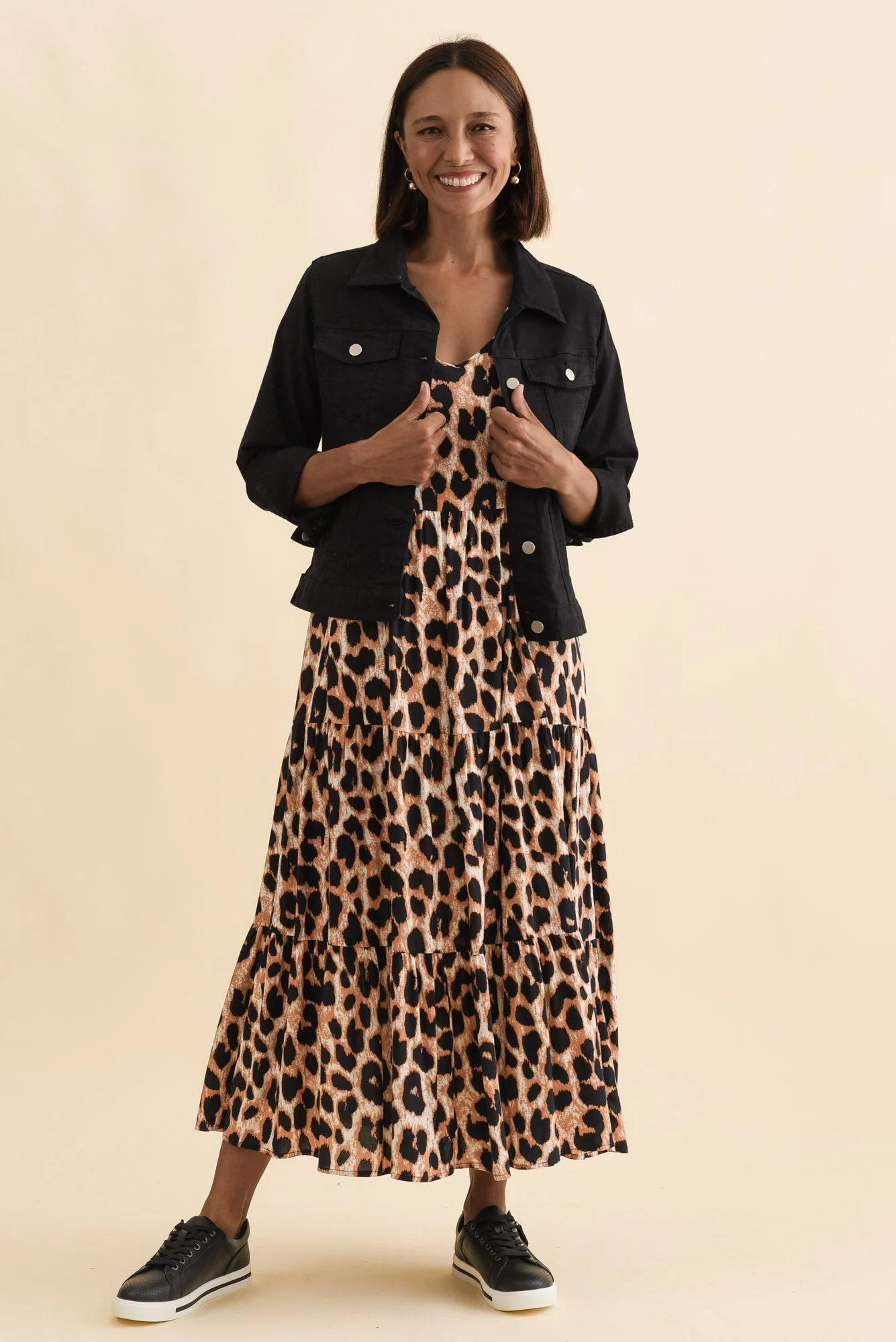 Siobhan Black Stretch Jacket - Image 2