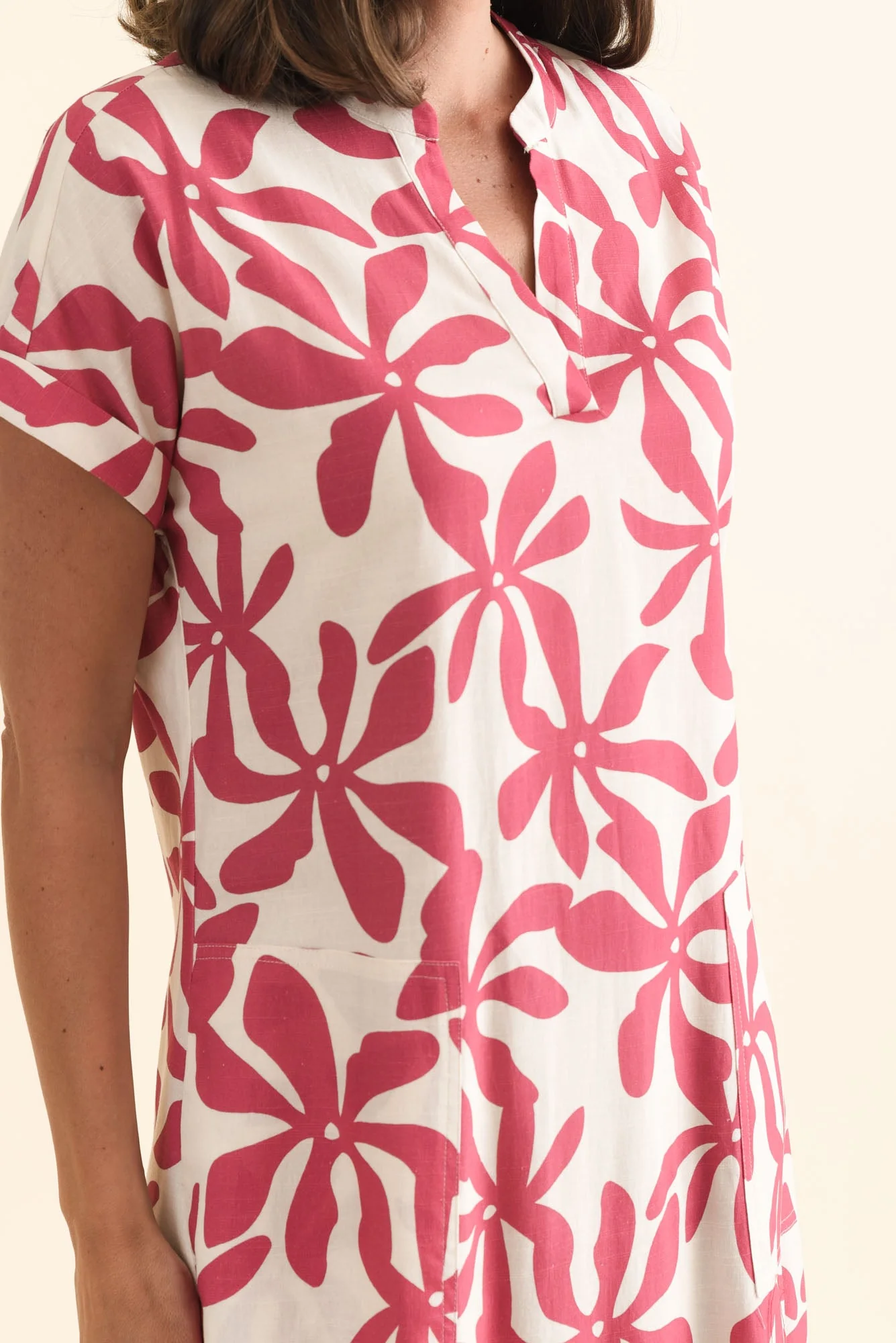 Sommer Red Abstract Cotton Blend V Neck Dress - Image 5