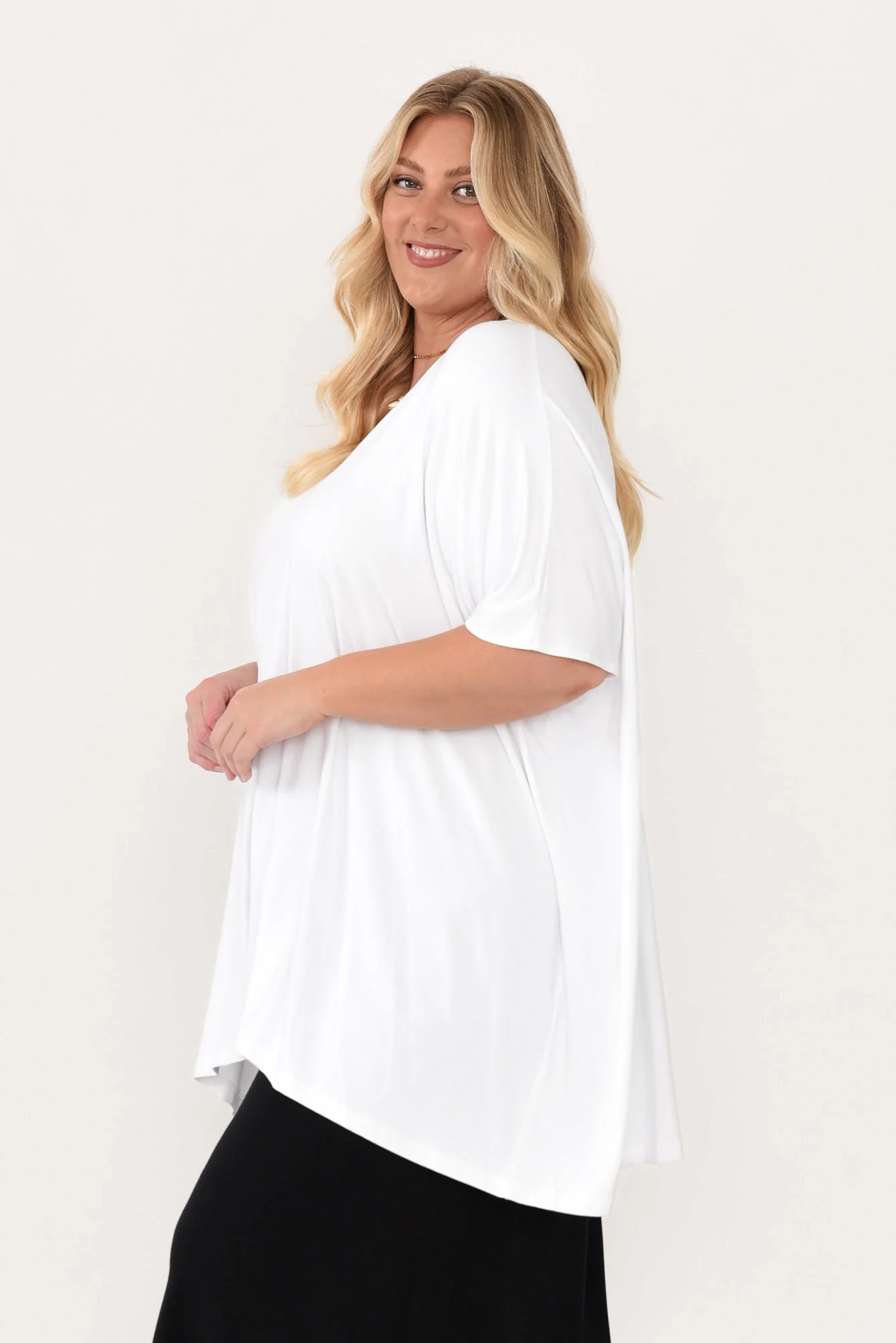 Sorronda White Bamboo Batwing Top - Image 14