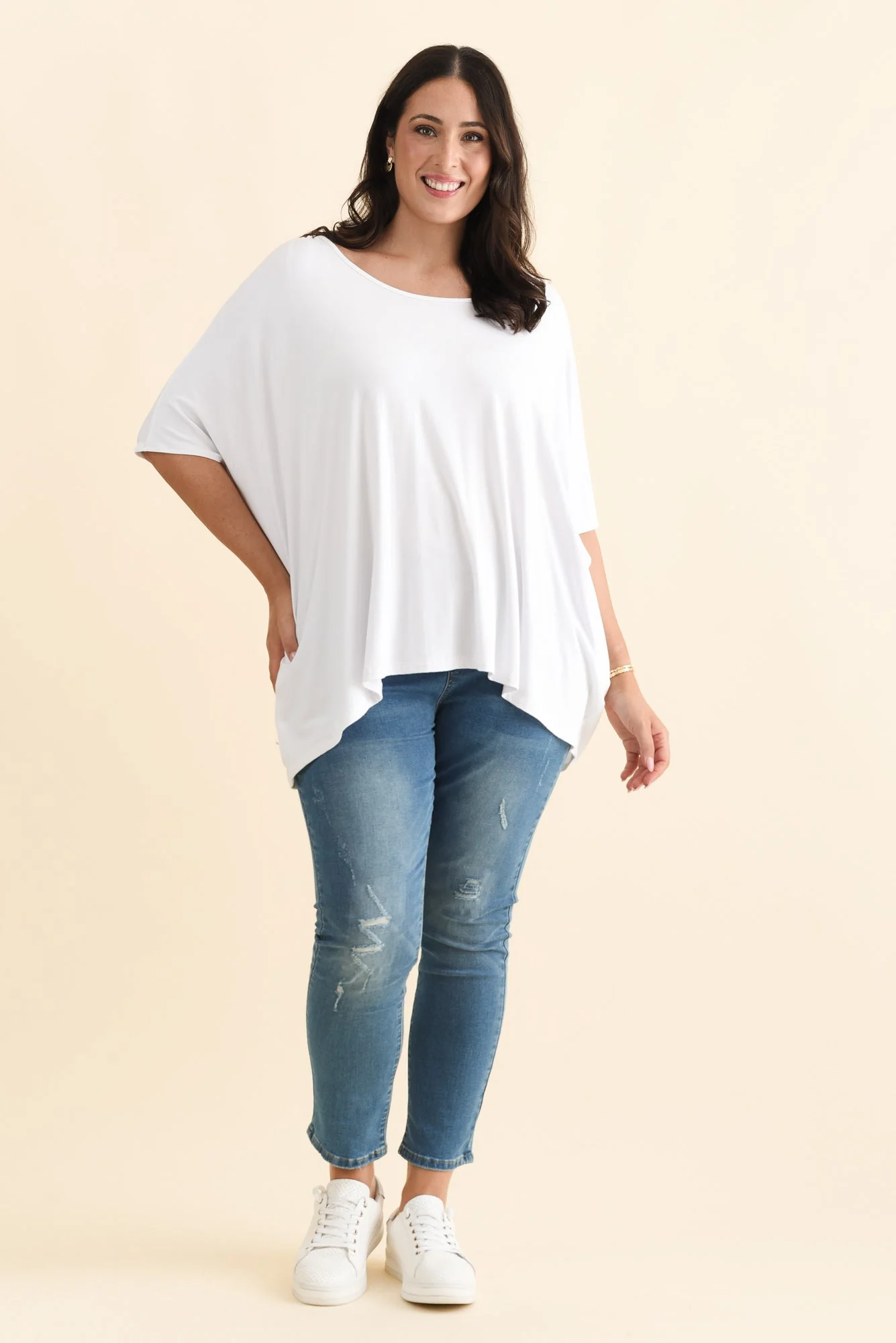Sorronda White Bamboo Batwing Top - Image 7