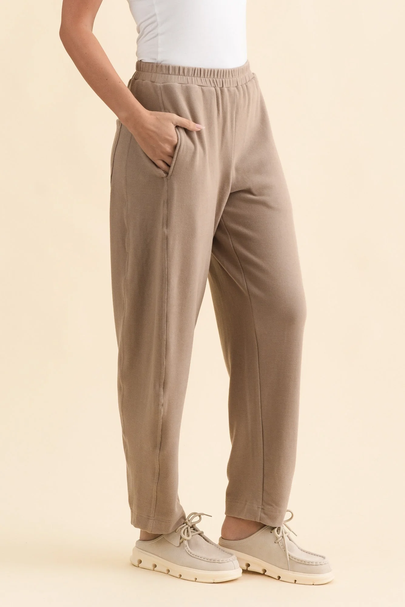 Souffle-Touch Beige Barrel Sweatpants - Image 3