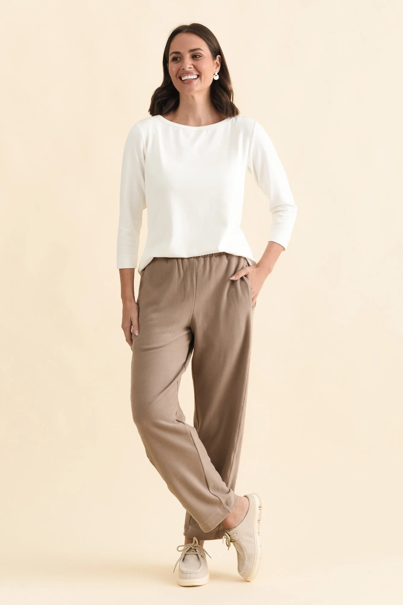 Souffle-Touch Beige Barrel Sweatpants - Image 6