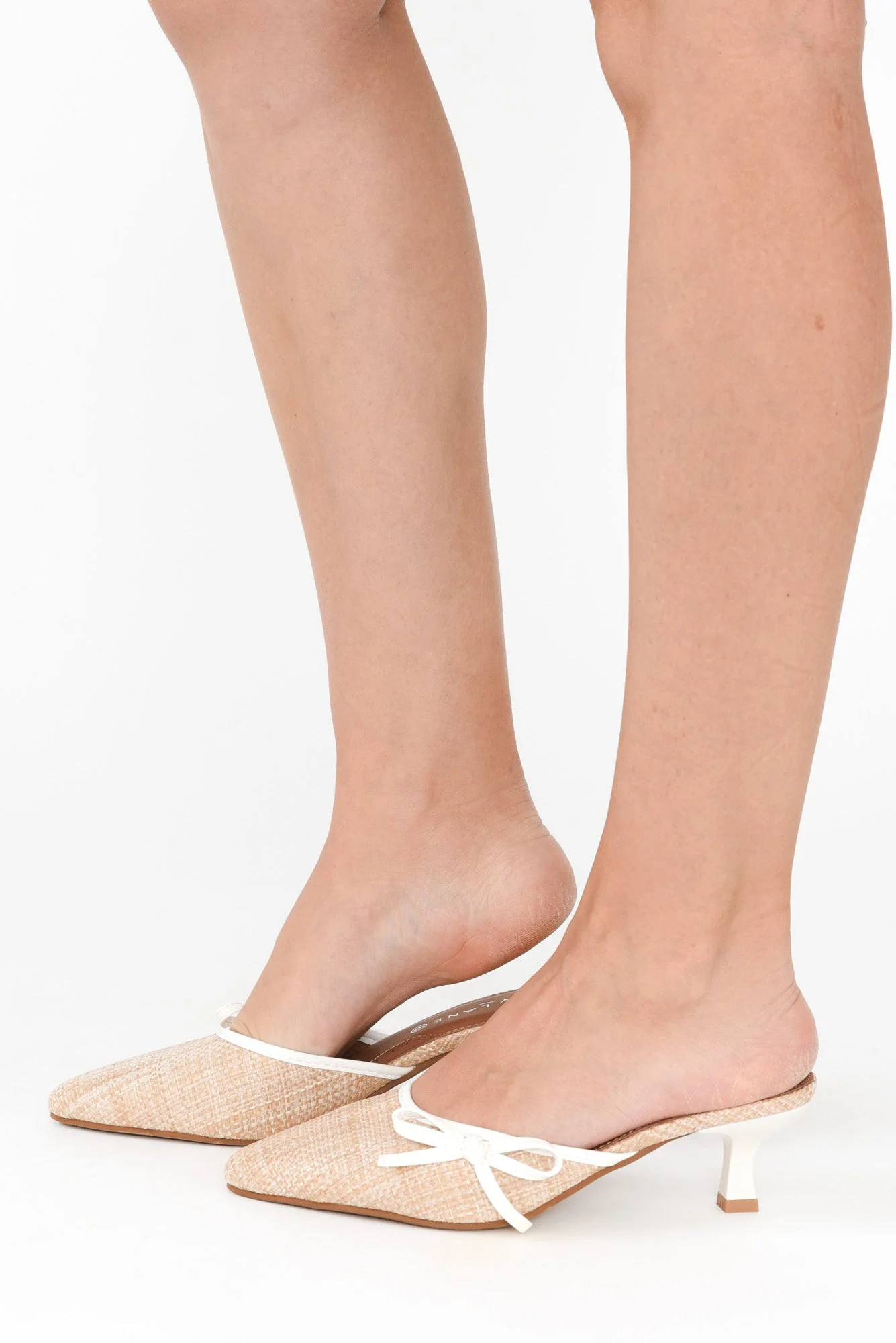 Spender Cream Raffia Leather Heel - Image 5