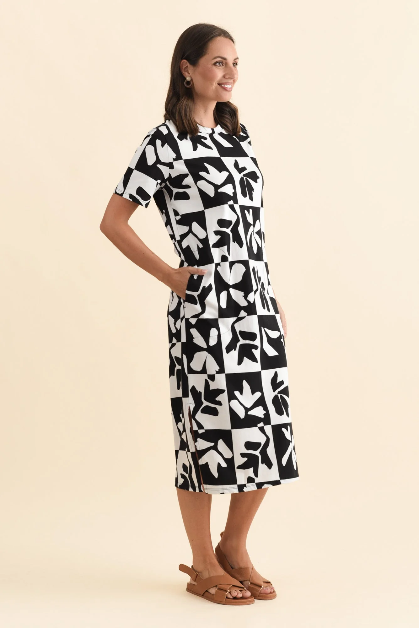 Splice Black Leaf Cotton Tee Dress - Image 3