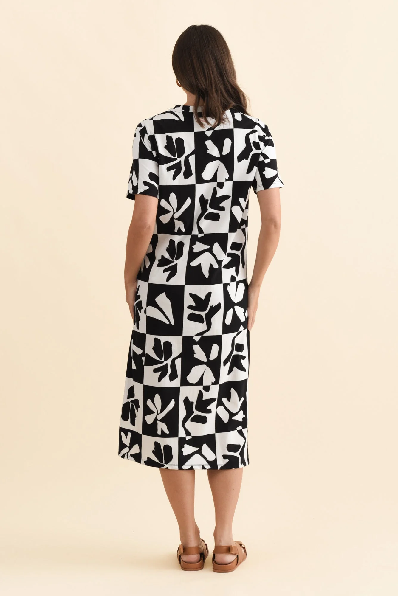 Splice Black Leaf Cotton Tee Dress - Image 4