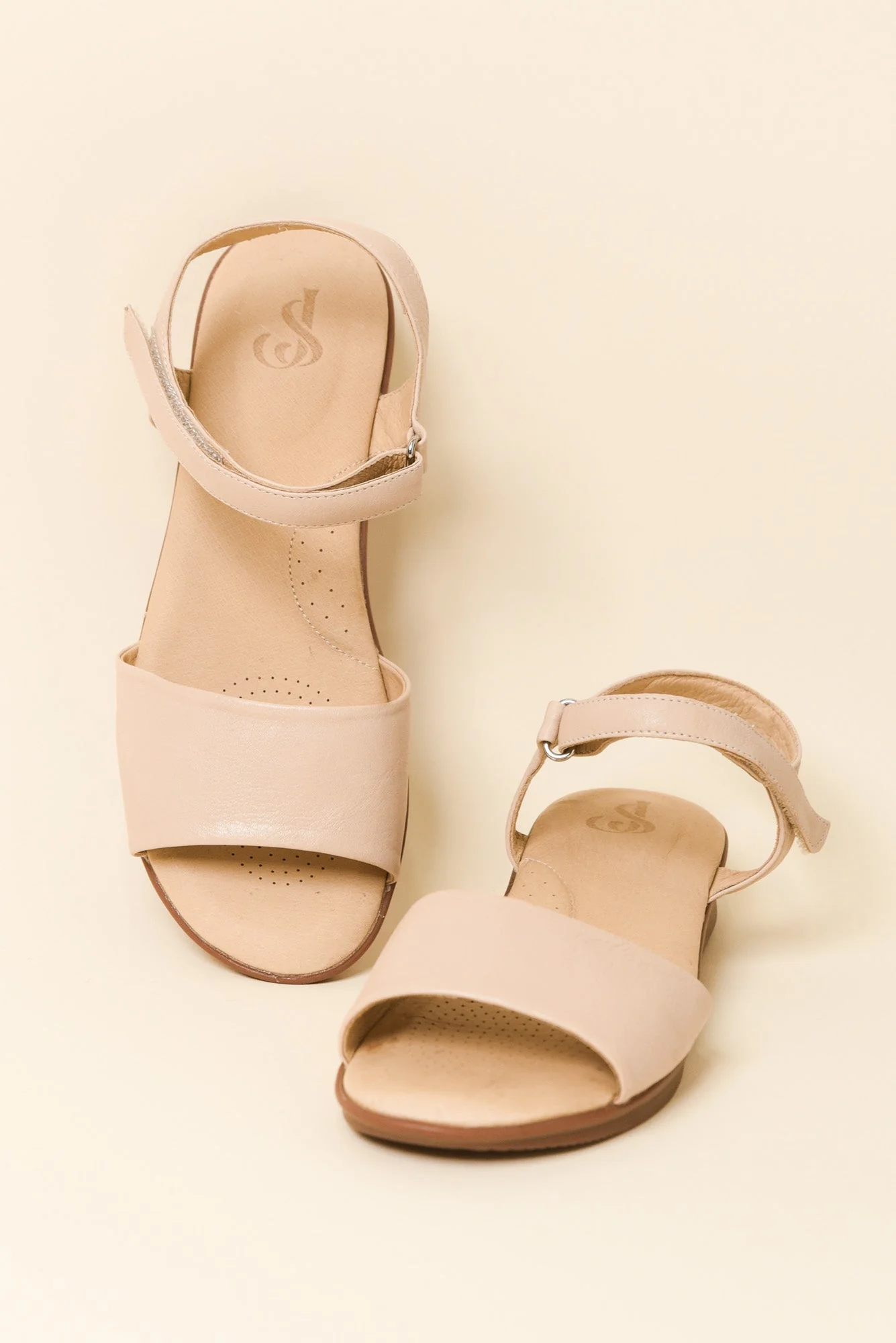 Swan Cream Leather Velcro Sandal - Image 2