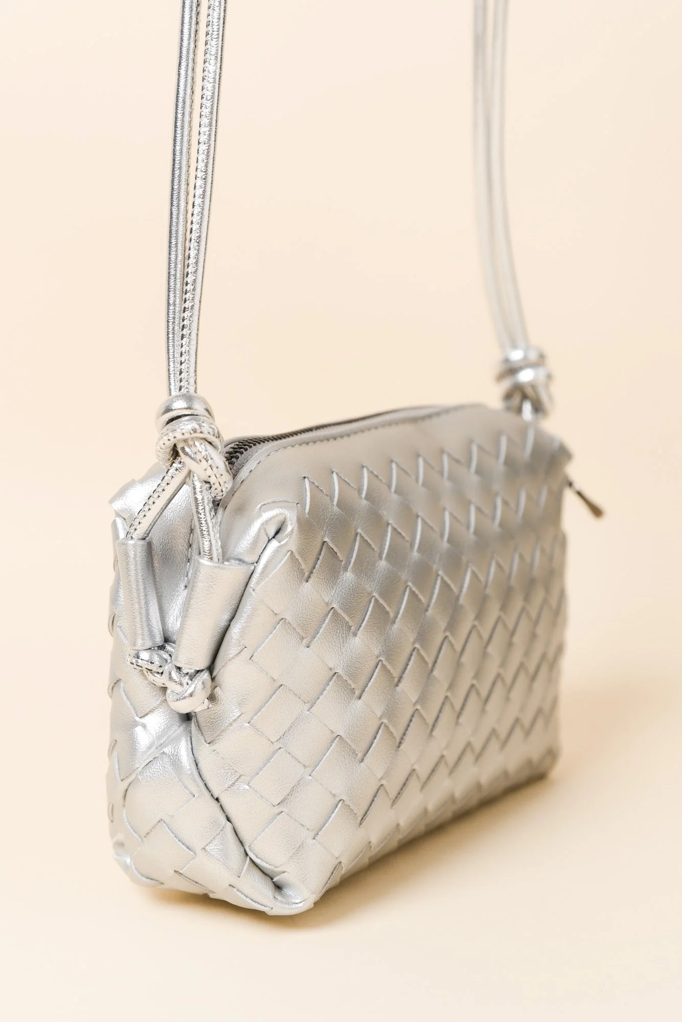 Tellaro Silver Woven Crossbody Bag - Image 2