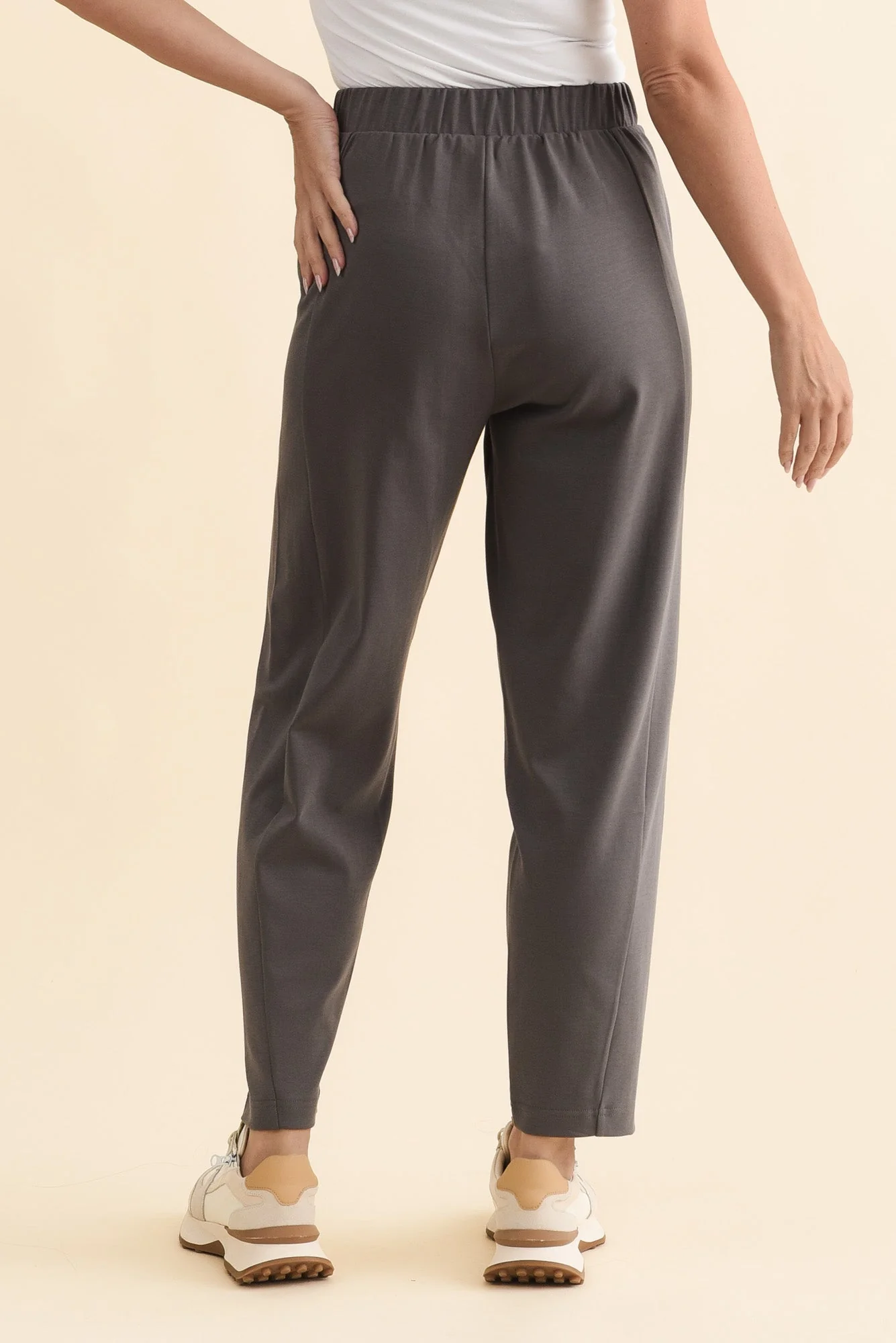 Tenille Grey Cotton Barrel Pants - Image 4